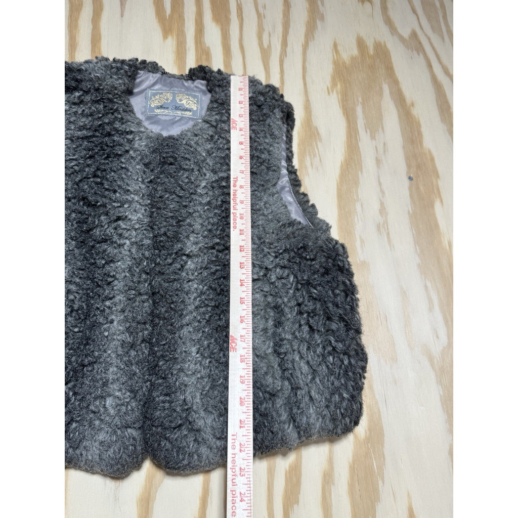 Steve Madden Faux Fur Vest Women Gray Shaggy Boho Sleeveless Jacket Cozy Medium