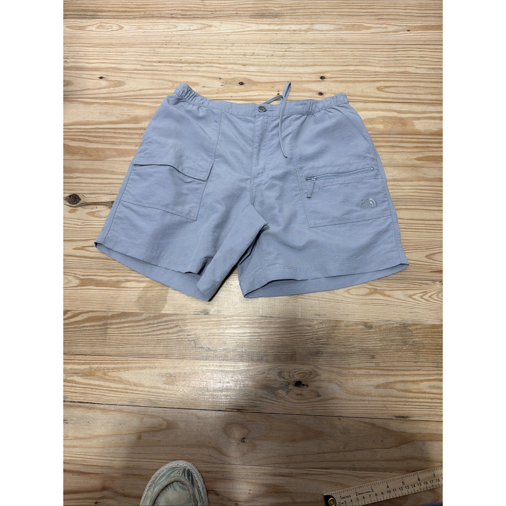 The North Face Womens Grey Cargo Outdoor Button Shorts! Size Large