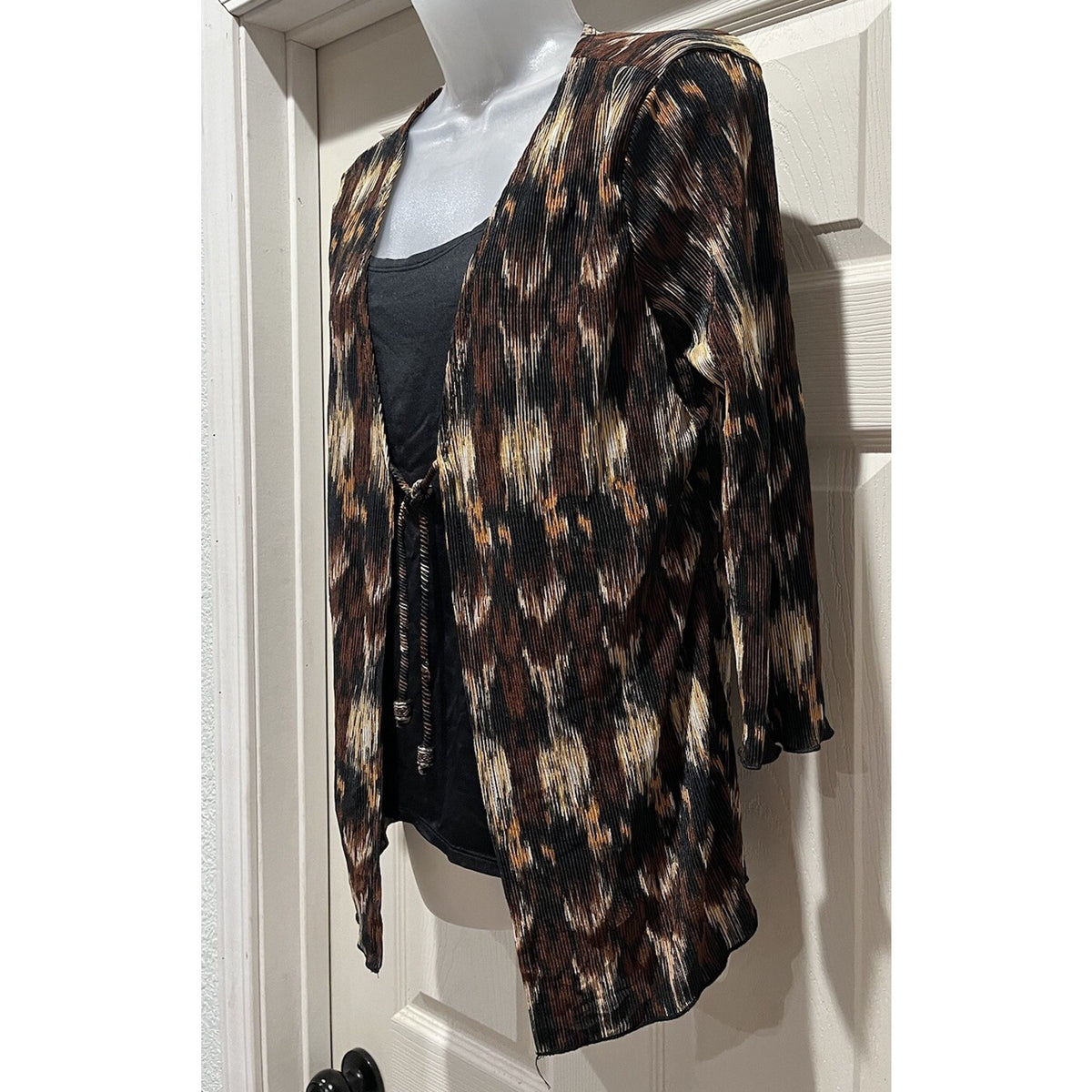 Notations Ladies Animal Print Split Front Top Brown Size M