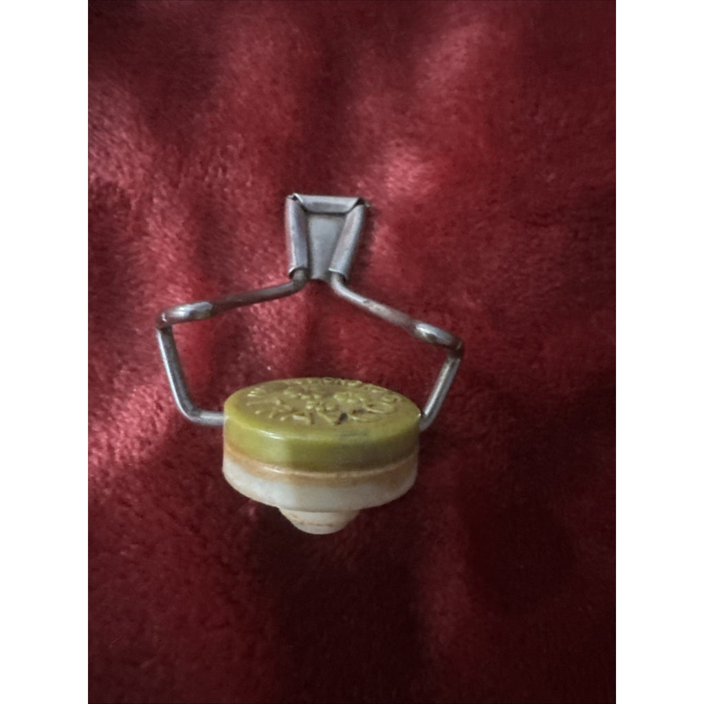 Vintage BOTTLE CAP/STOPPER, TRAVCO Bottle Cap Tap 'N Cap