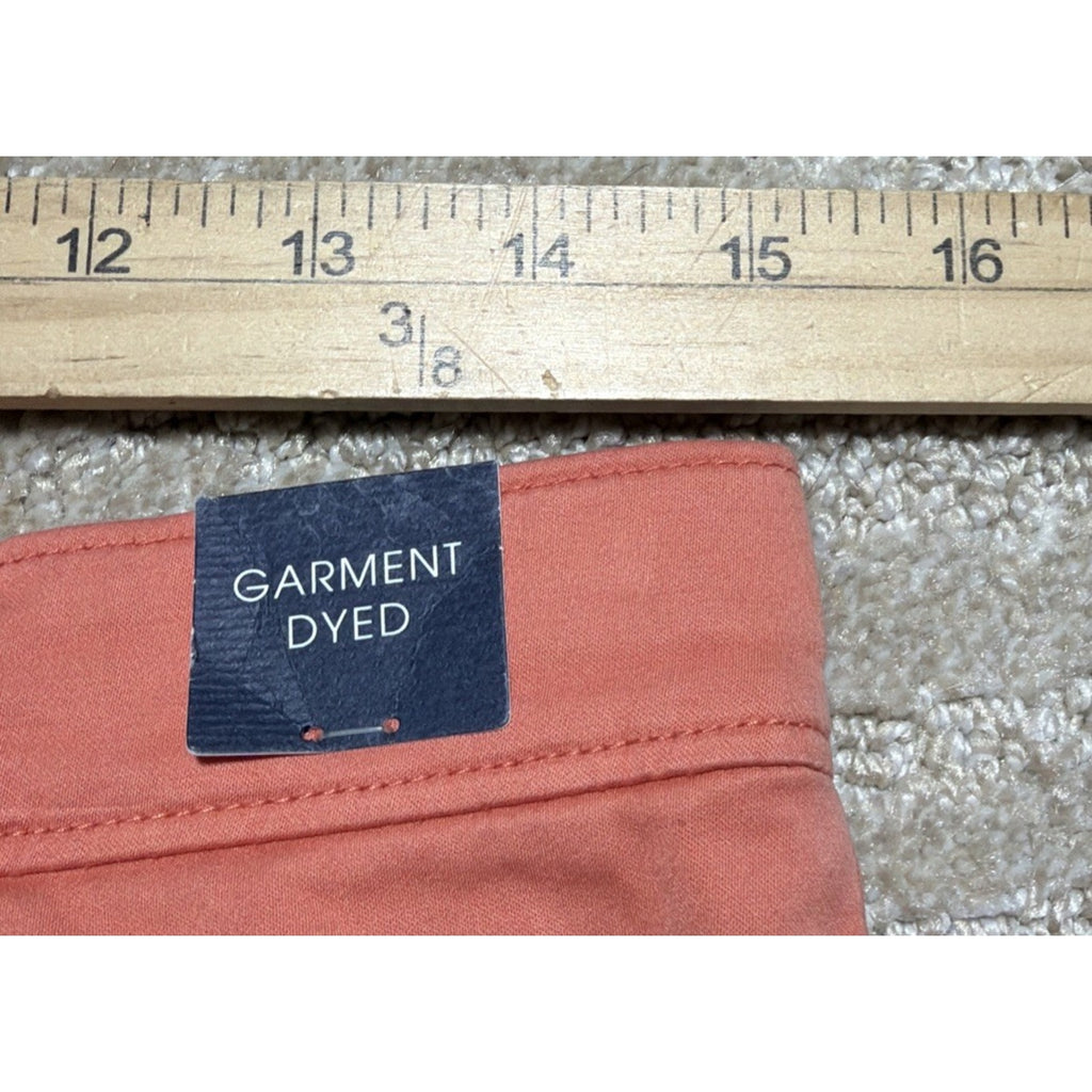 Cremieux Mens Hampton Khaki Salmon Coral Shorts Inseam 9" Flat Front Size 30 NWT