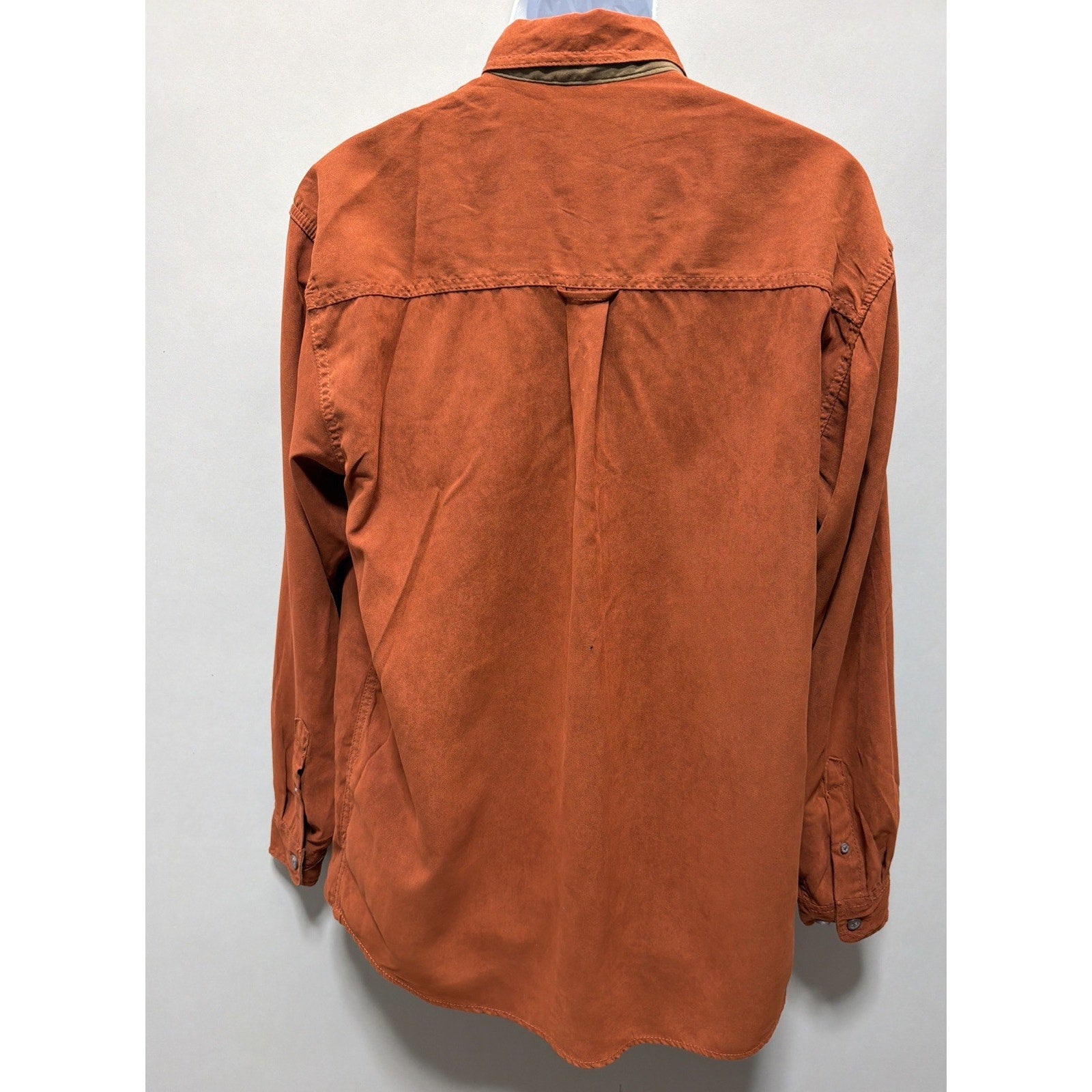 MORGAN CREEK OUTFITTERS Faux Suede Men's Shirt Size Medium Rust