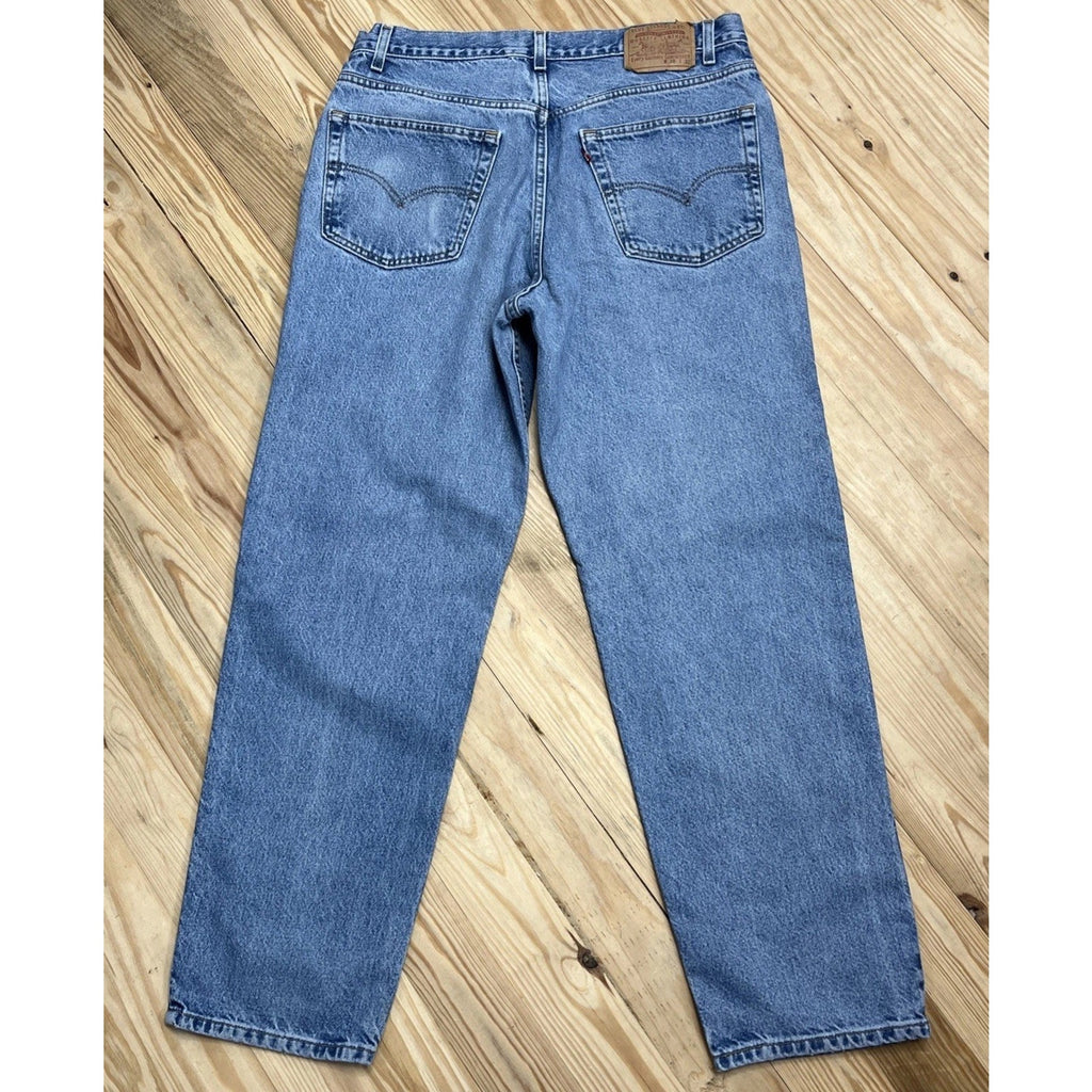 2002 Vintage Levis Relaxed Straight Leg 38x32 Y2K Loose Baggy