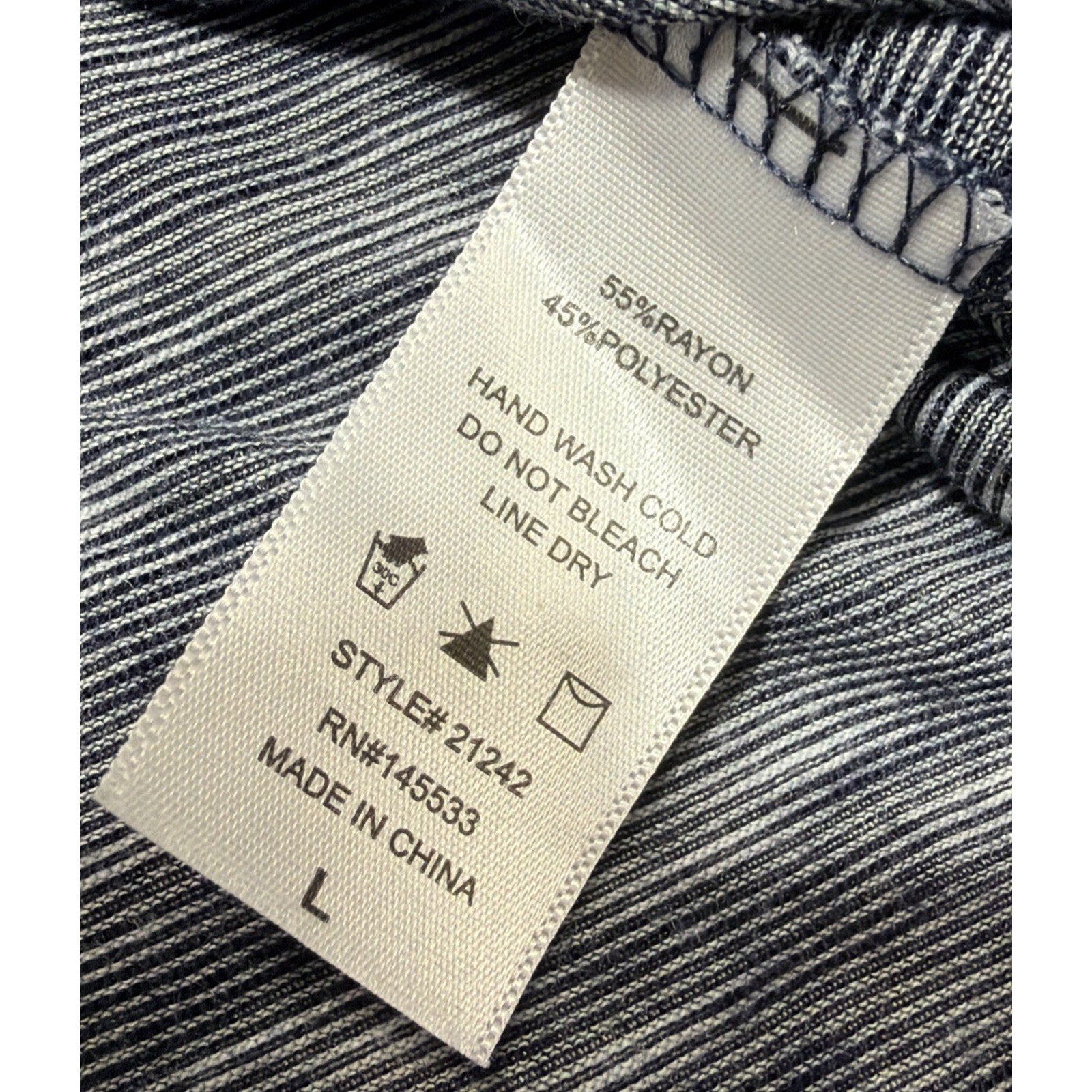Anthropology W5 Womens Top Sz L Blue White Blouse Aztec Trimmed Arms