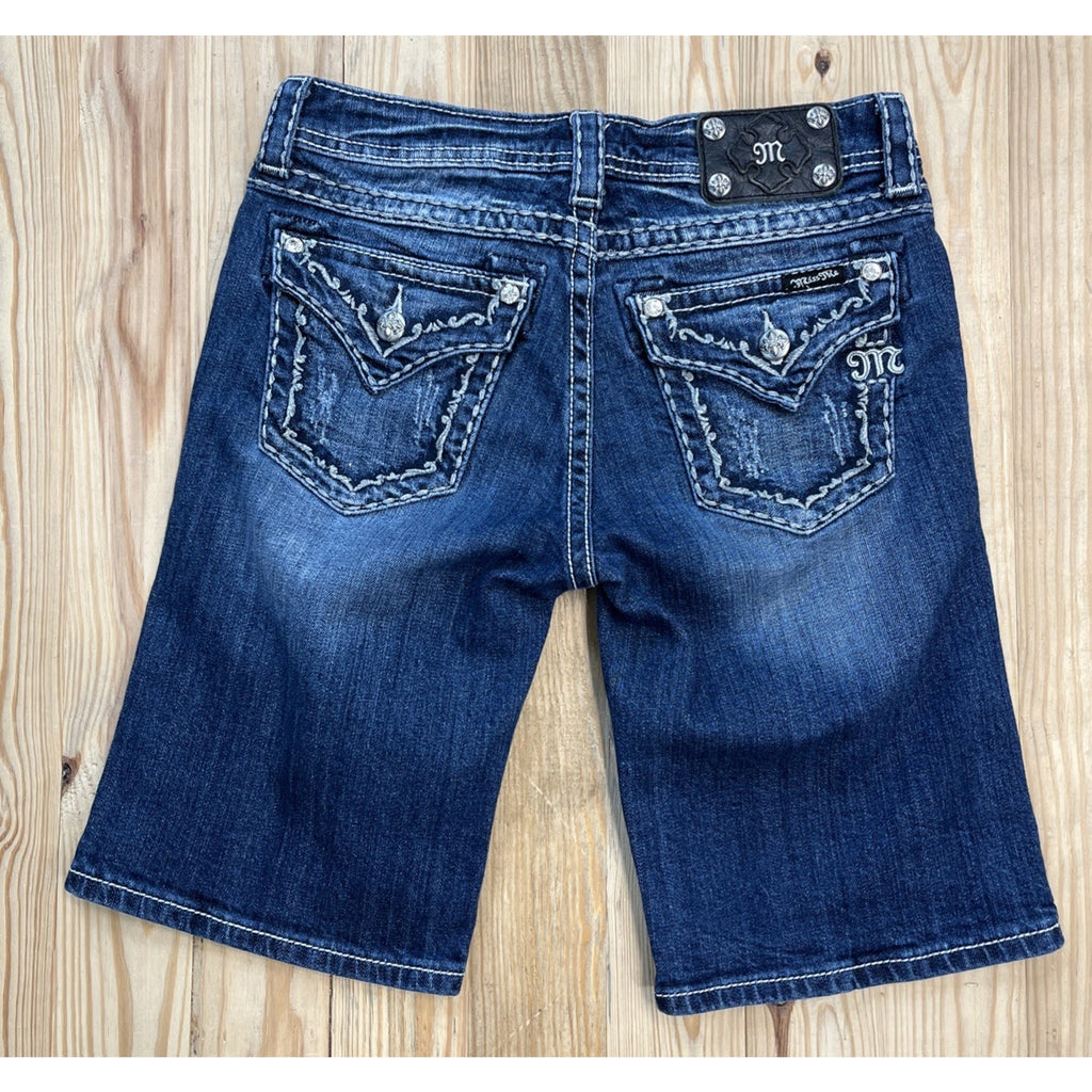 Miss Me Boyfriend Bermuda Shorts Sz 27 Denim Blue Woman Embroidered Flap Pocket