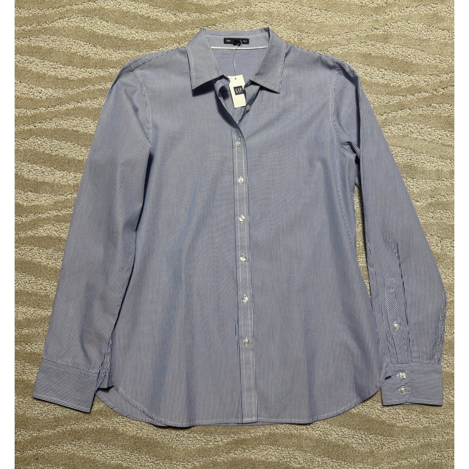 New GAP Women Fitted Blue & White Striped Button Up Shirt Long Sleeve NWT 2009