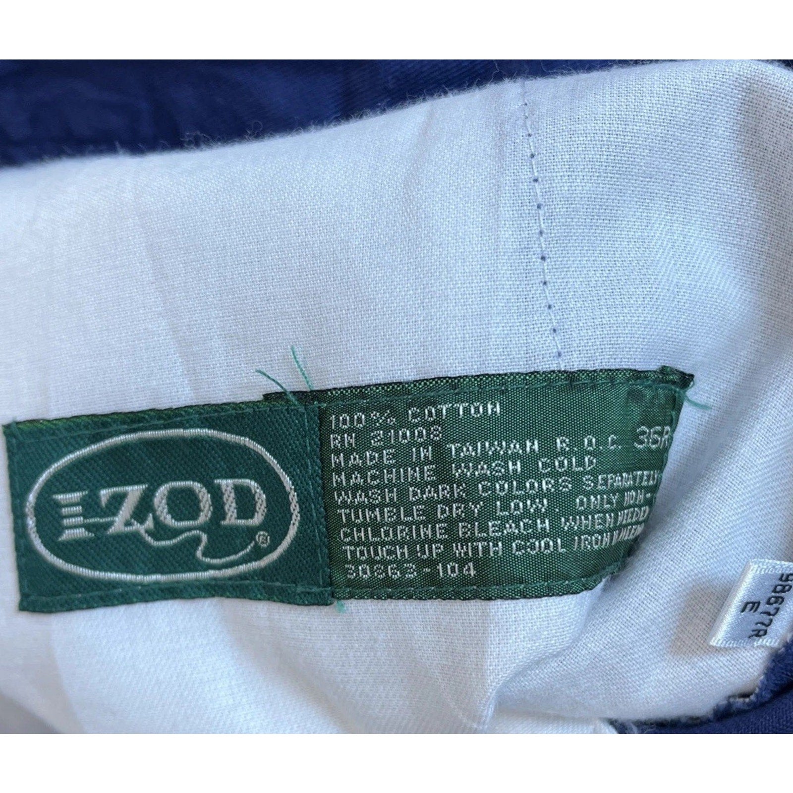 IZOD Chino Golf PantsVintage Flat Front Blue Tapered Leg Pocket Size 36