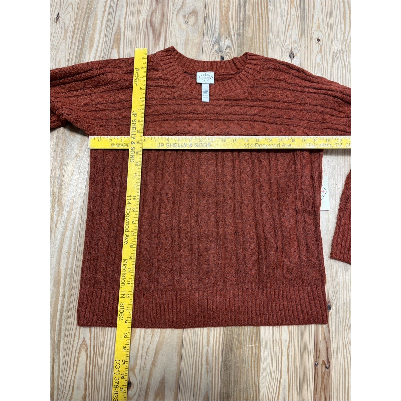 Womens St Johns Bay Classic Cable Knit Sweater Rustic Brick Size Large NWT!