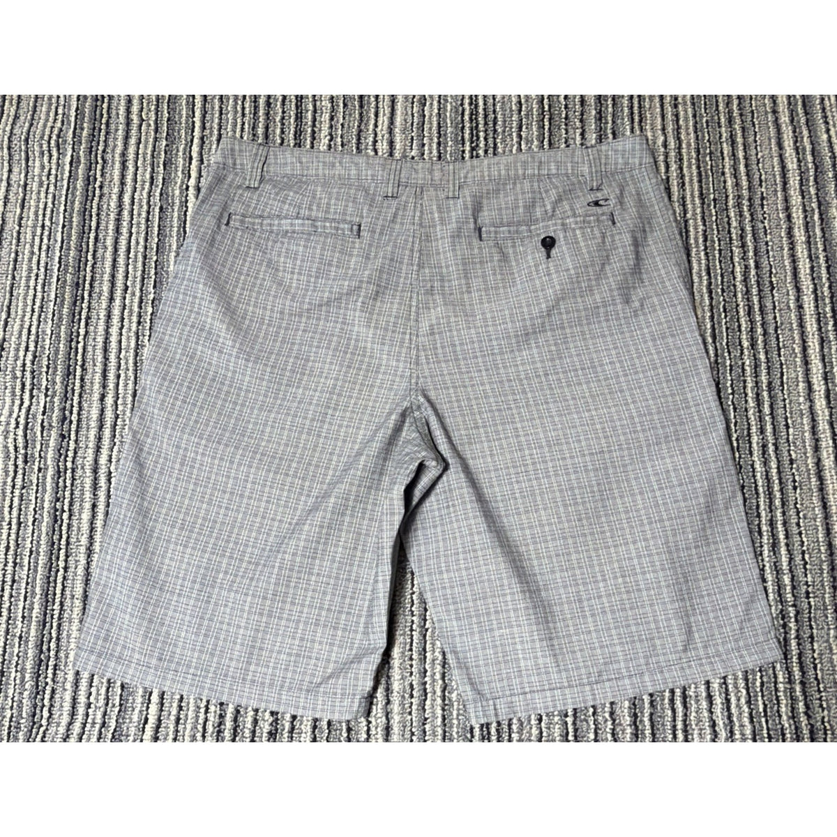O’Neill Shorts Mens 36 Gray Bermuda Plaid Flat Front Woven Viscose Blend
