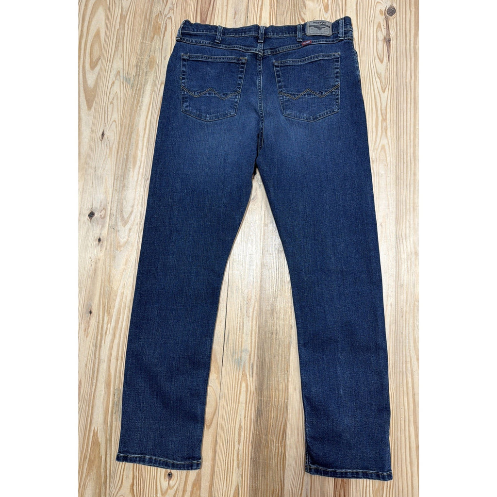 Wrangler Men's Slim Straight Dark Wash Stretch Jeans Size 38x32