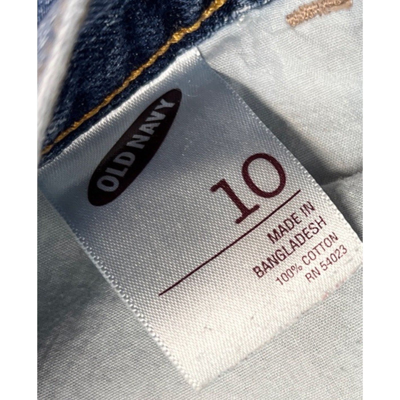 Old Navy Distressed Slim Midi Cutoff Jean Shorts size 10