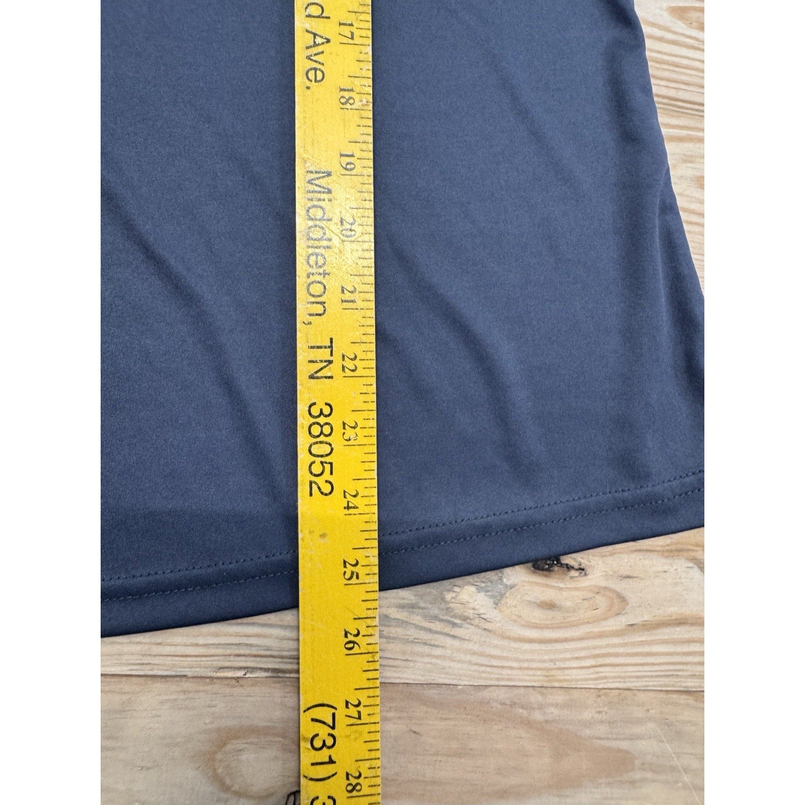 2023 615 Rock 'N' Roll Nashville Marathon & Half Marathon T-Shirt Size Women’s L