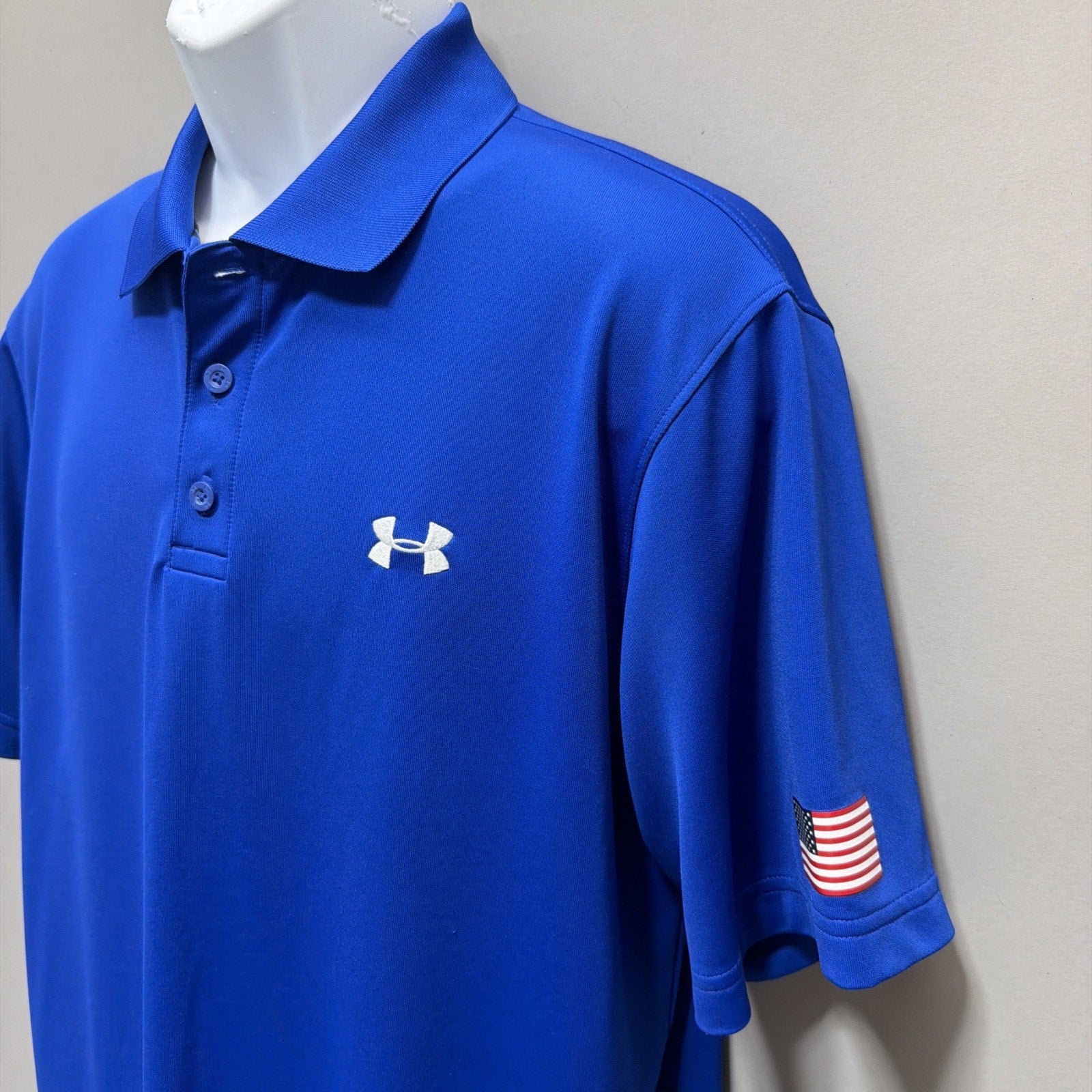 Under Armour Polo Shirt Mens L Blue Solid HeatGear Logo Golf Rugby Adult