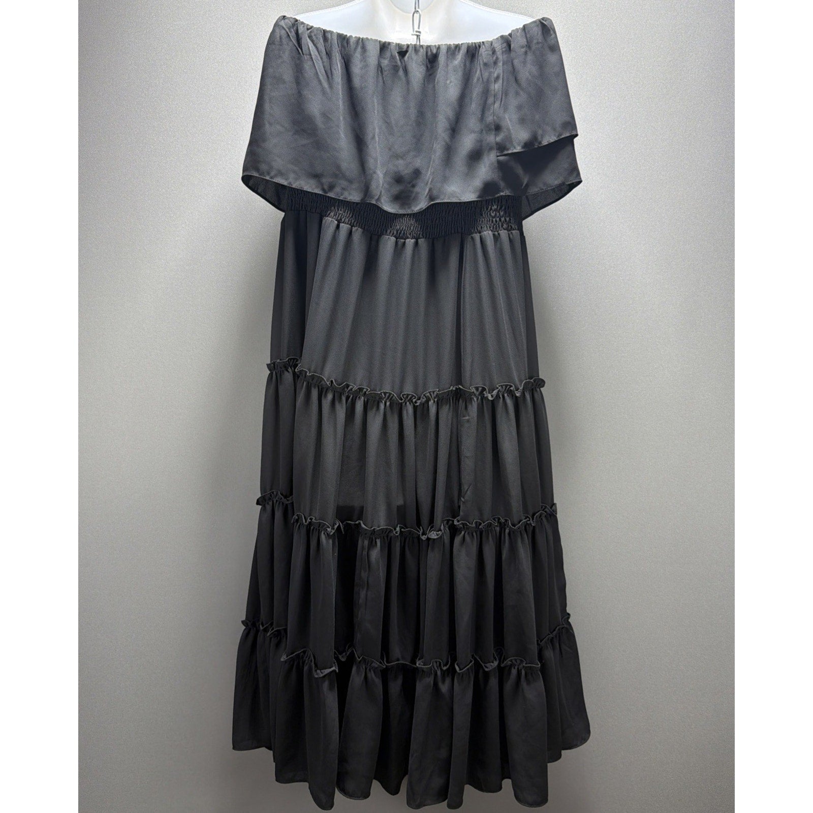 1. State Womens XL Black Cold Shoulder Tiered Maxi Dress 1X Ruffled Accents NWT