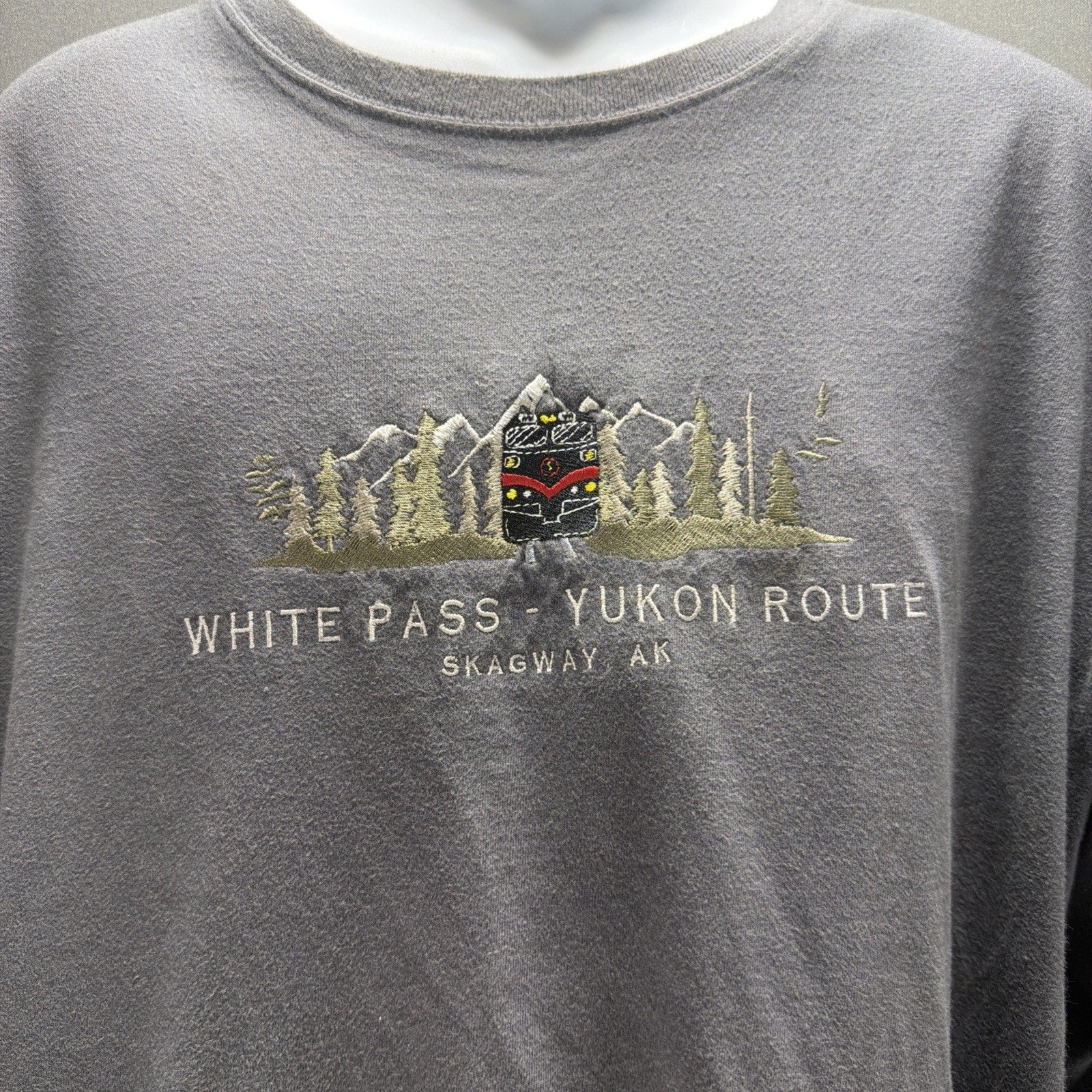 Mens Sz L Skagway Alaska Grey Pass Yukon Route Railway Embroidered T-Shirt