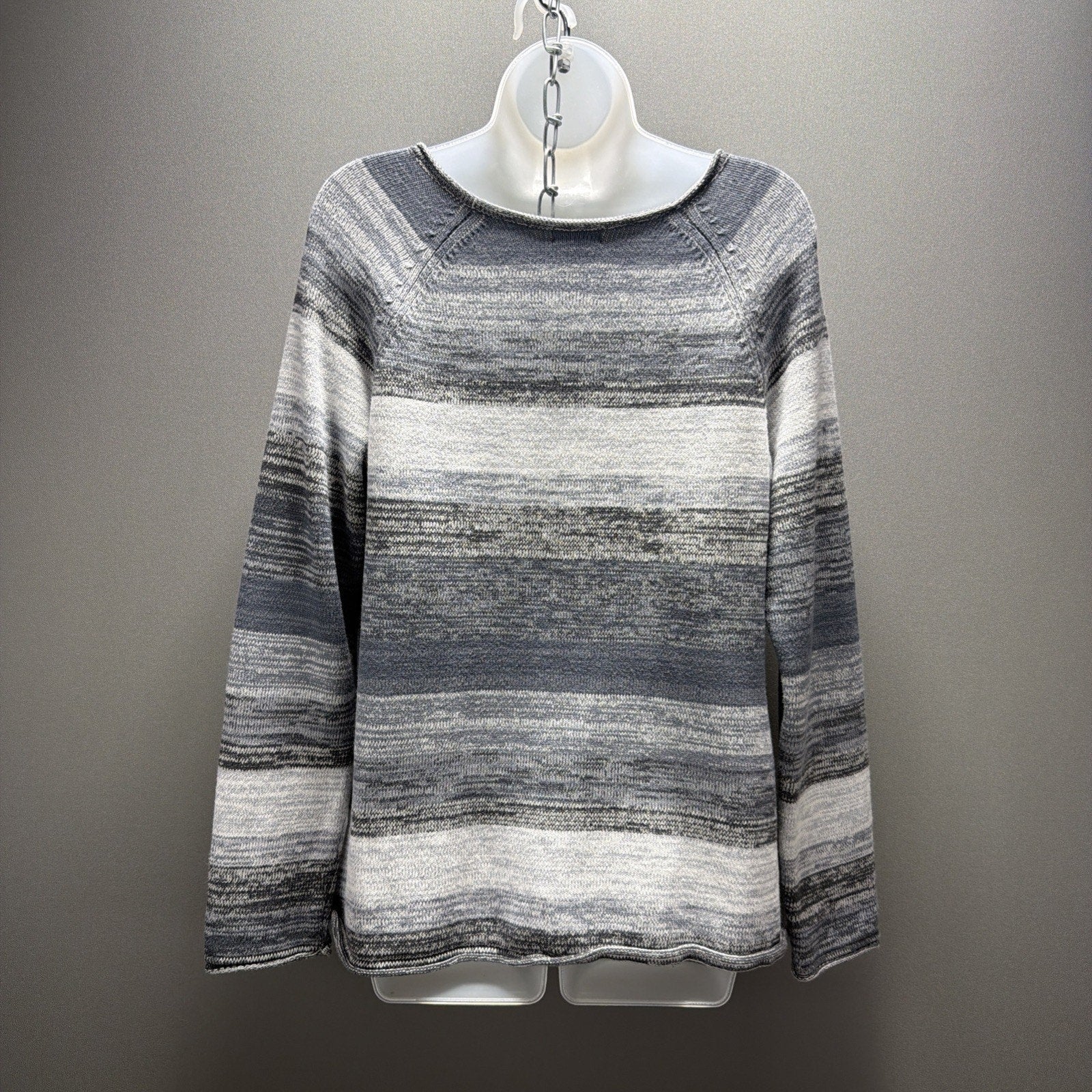 Eddie Bauer Womens M Gray Stripe Cotton Nylon Notch Neck Lightweight Sweater