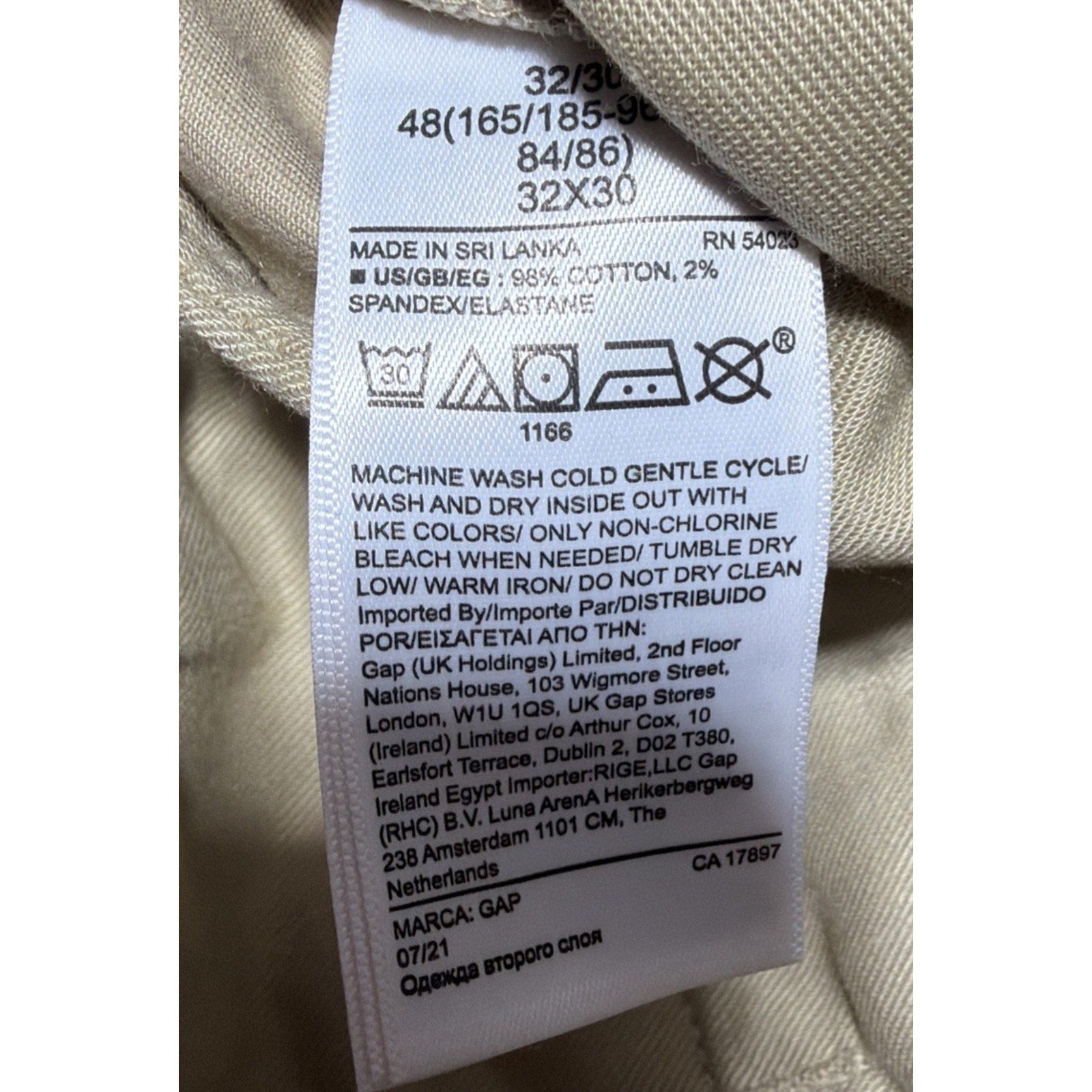 Gap Men’s 32x30 Stretch Comfort Waist Stain Resistant Straight Leg Pants NWT