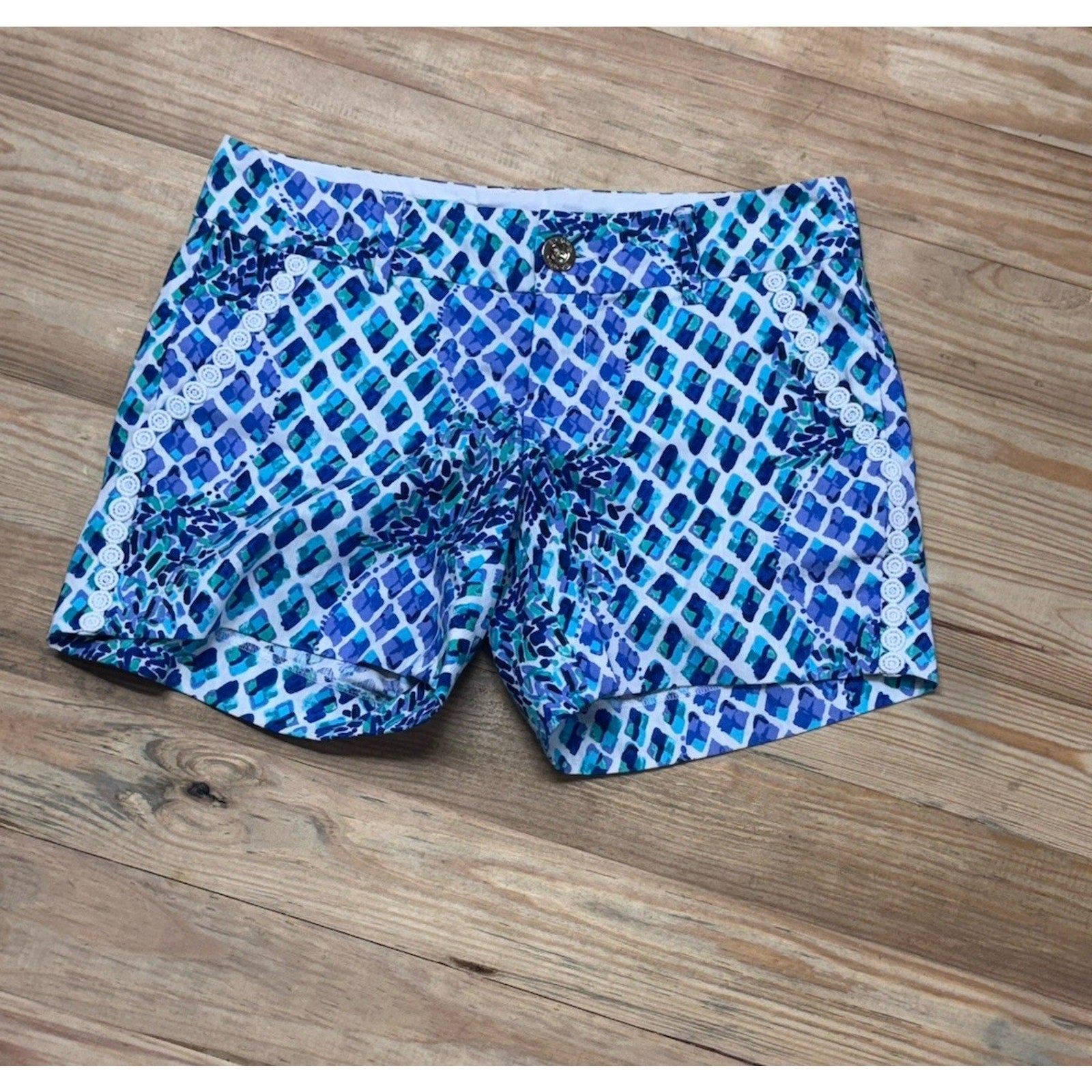 Lilly Pulitzer Callahan Shorts 0 Resort White Pineapple 5” Blue Preppy