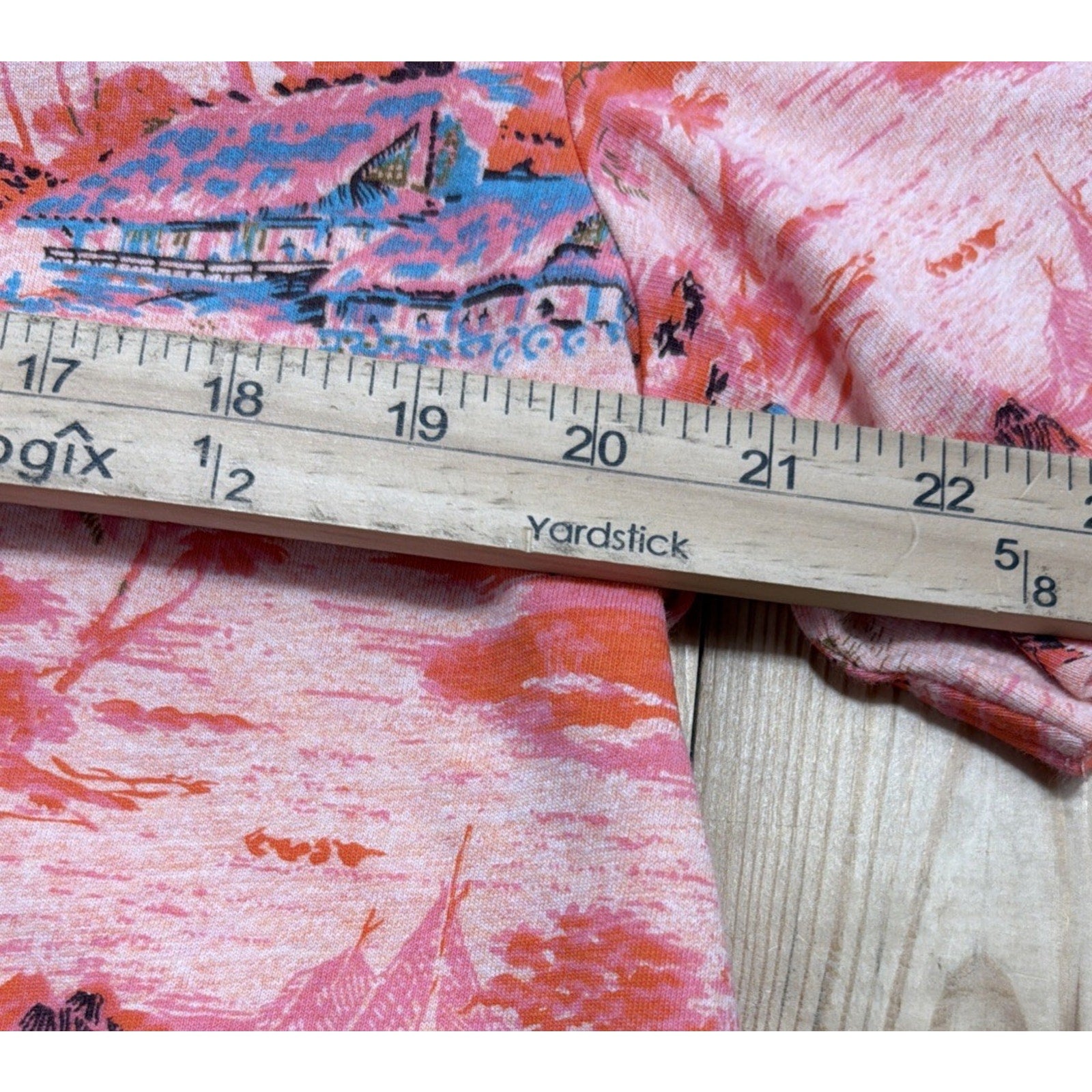 American Classic Hilfiger T Pink Shirt Palm Tree Island Beach Print Men's SizeXL