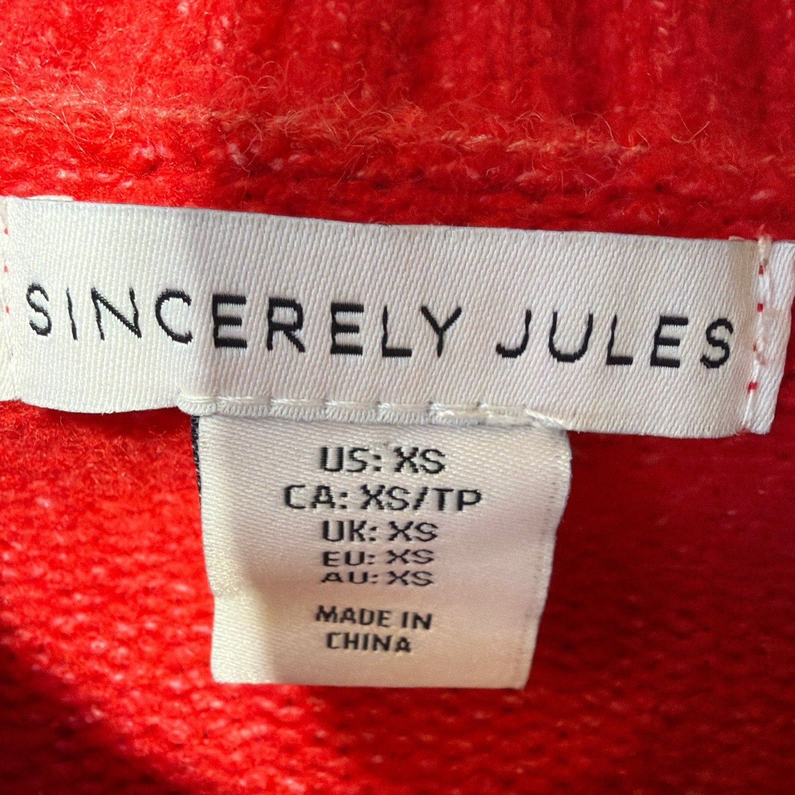 New Sincerely Jules Women's Red Cable Knit Crop Super Soft Sweater Size XS NWT