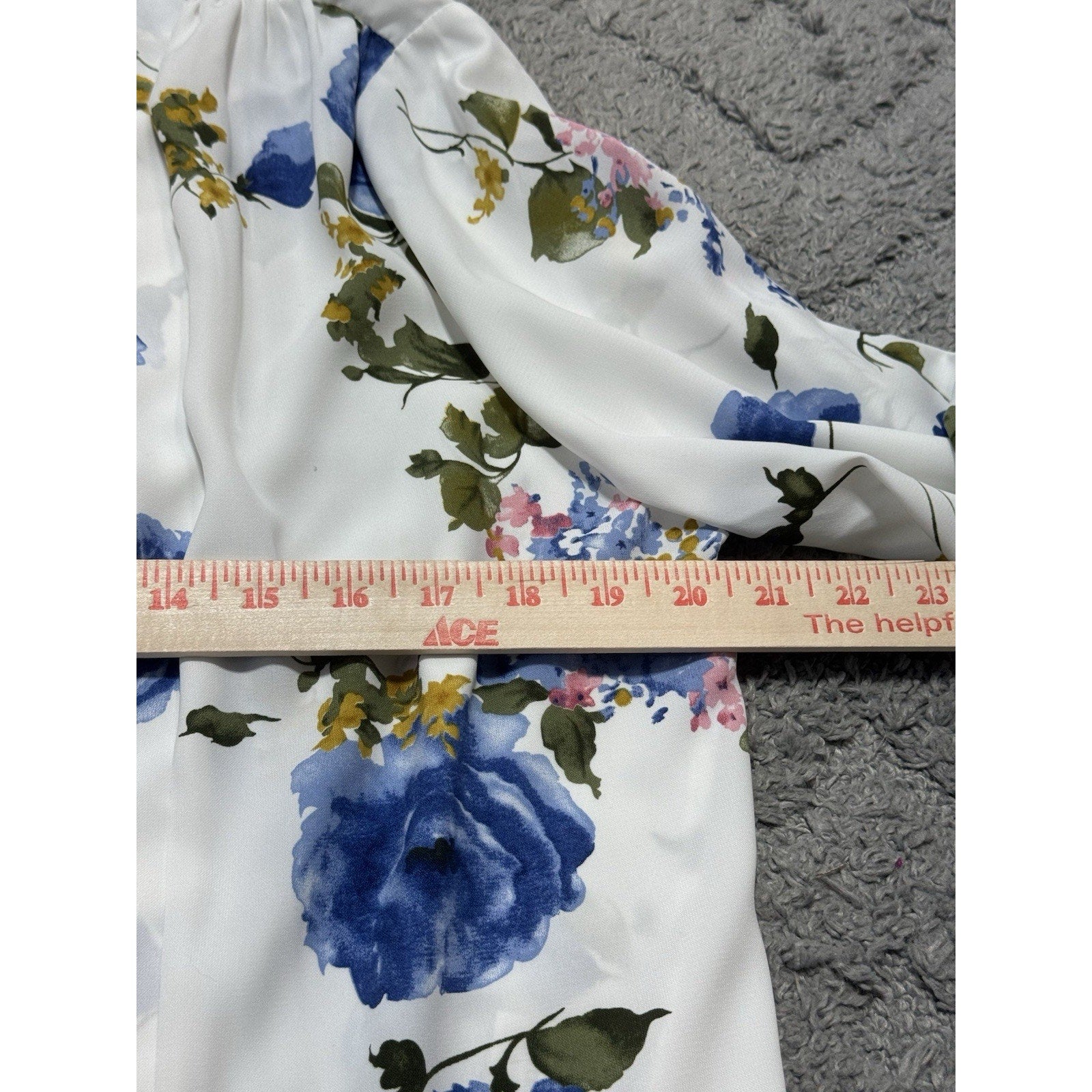 Les Amis Women’s Large Floral Kimono Cardigan White Blue Roses Peplum Ruffle USA