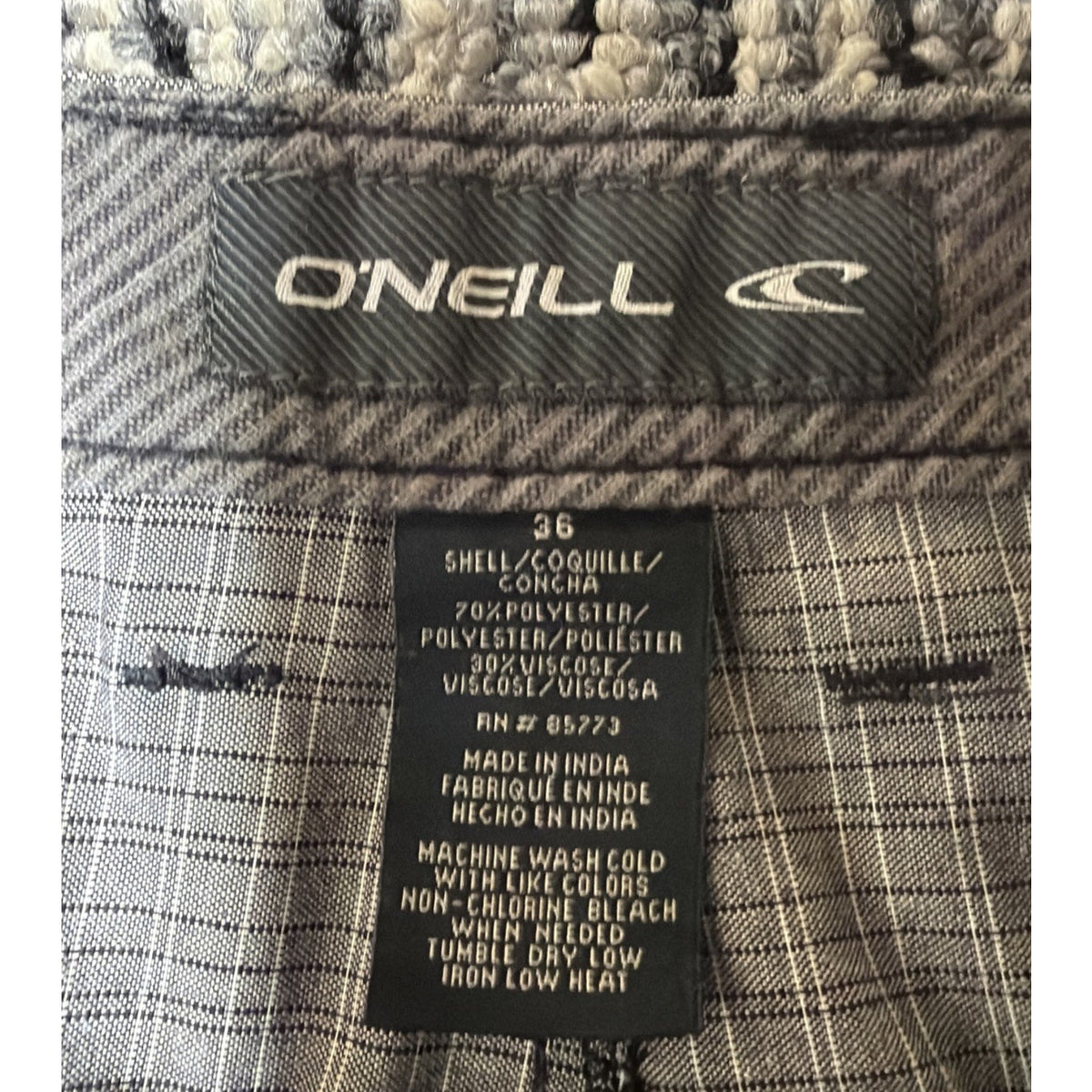 O’Neill Shorts Mens 36 Gray Bermuda Plaid Flat Front Woven Viscose Blend
