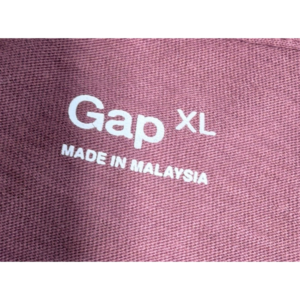 Gap 2010 Men's Comfortable Fit Classic Crew Neck Washed Pocket T-Shirt XL