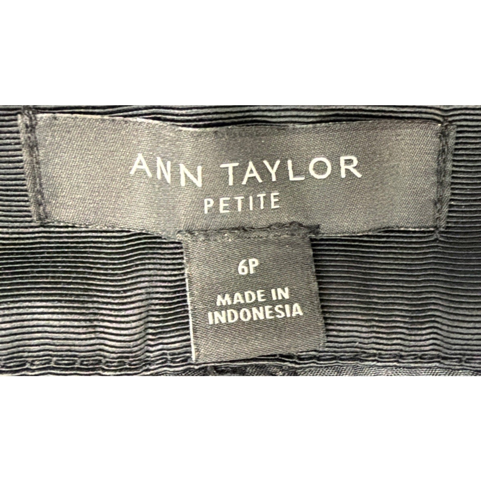 Ann Taylor Petite 2PC Black Textured Circle Applique Top Pants Set 6P Bottom S