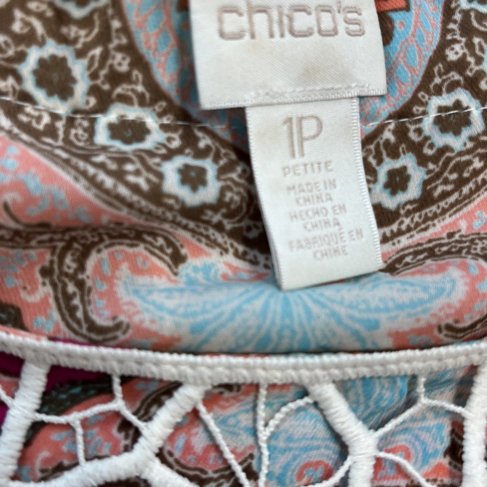Chicos 3/4 Sleeve Safari Chic Crochet Trim Pullover Top Blouse Womens 1P