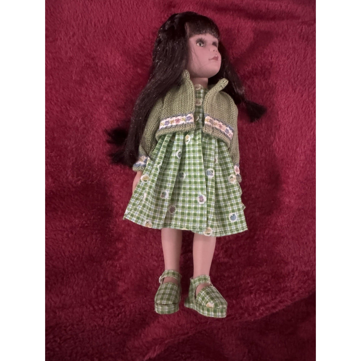 Vintage 9” Brunette Girl Doll Green Gingham Dress Knit Sweater Shoes Blue Eyes