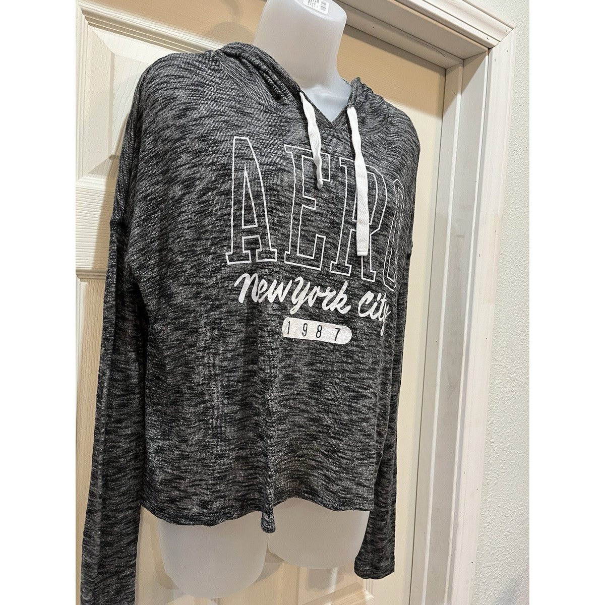Aero New York City Hooded Pullover Sweatshirt Hoodie Women's Large Aeropostale