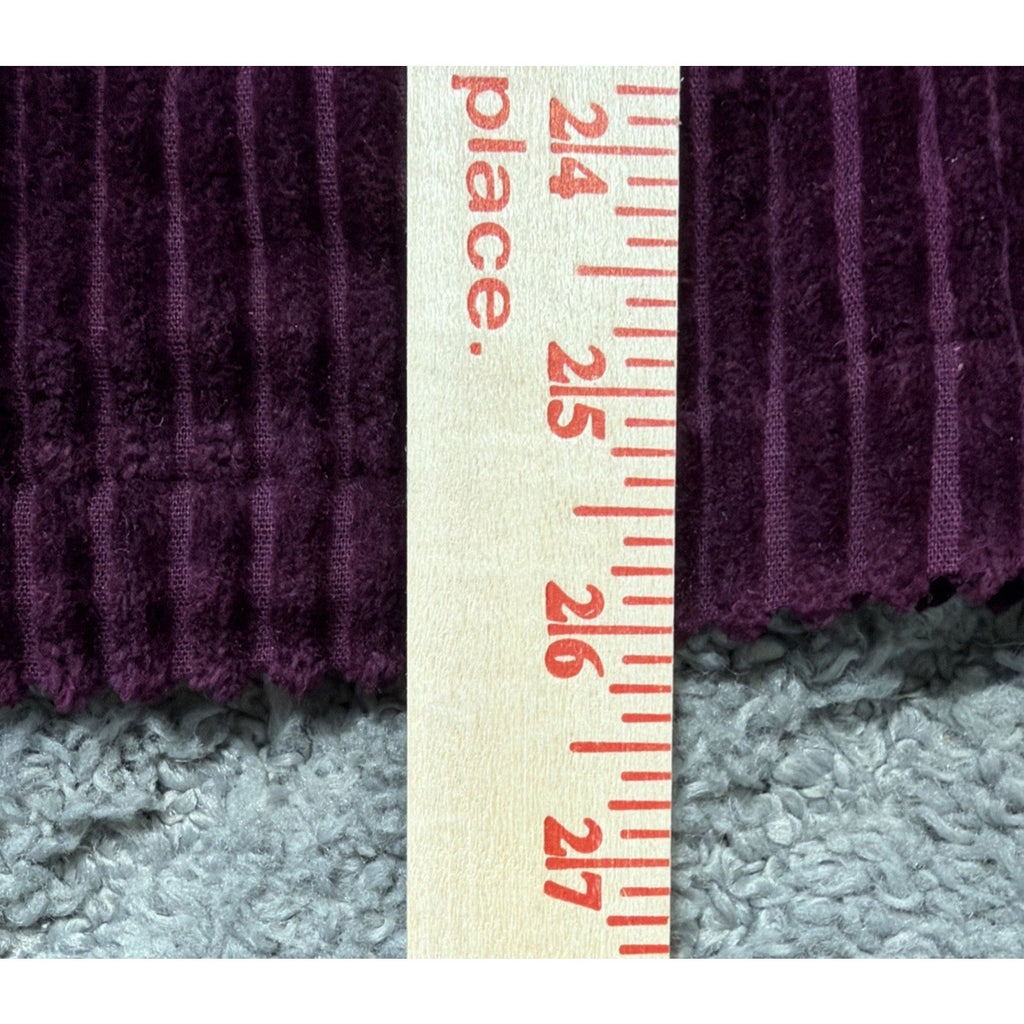 Woolrich Women’s Kinsdale Corduroy Vest in Blackberry 2XL