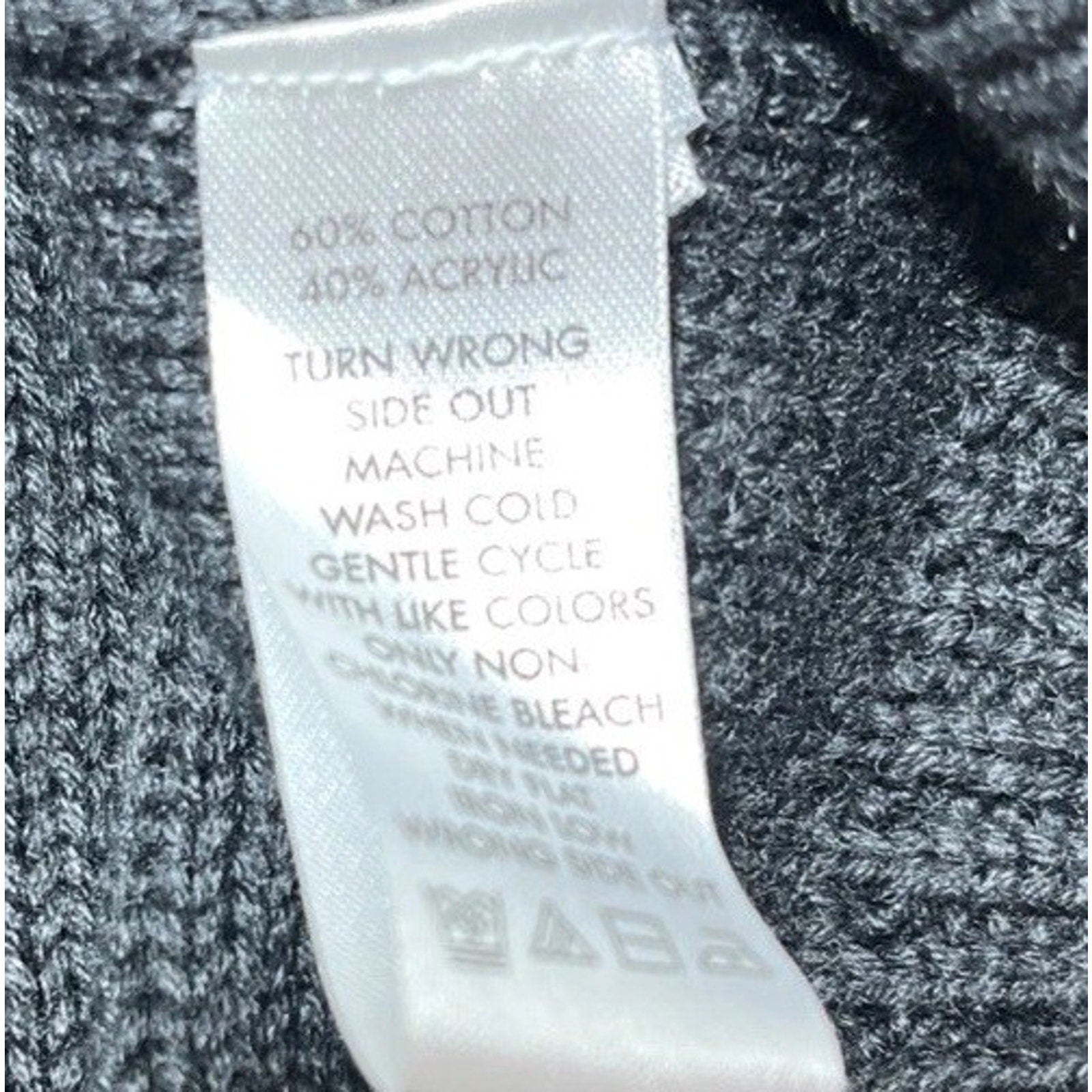 Calvin Klein men's size L pullover sweater gray v-neck long sleeve ribbed front