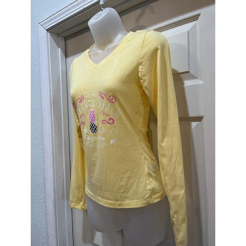U.S. Vintage Pineapple Yellow V-Neck T-shirt Long Sleeve Size Women's Medium