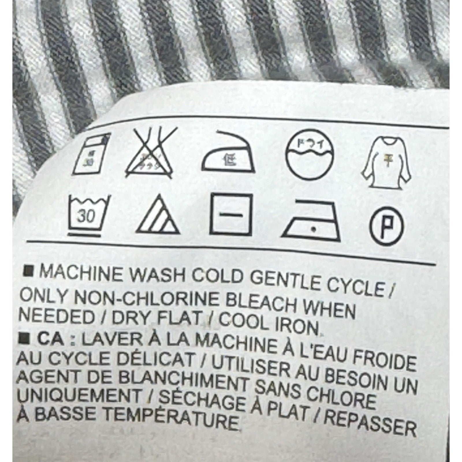 Old Navy Cardigan Jersey Sweater Grey White Long Sleeve Women’s Size Medium