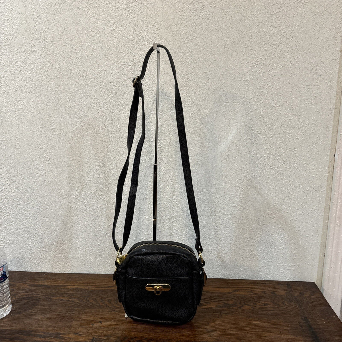 Mixed Bag Designs Black Leather Crossbody Bag Gold Finials Long Strap 7"
