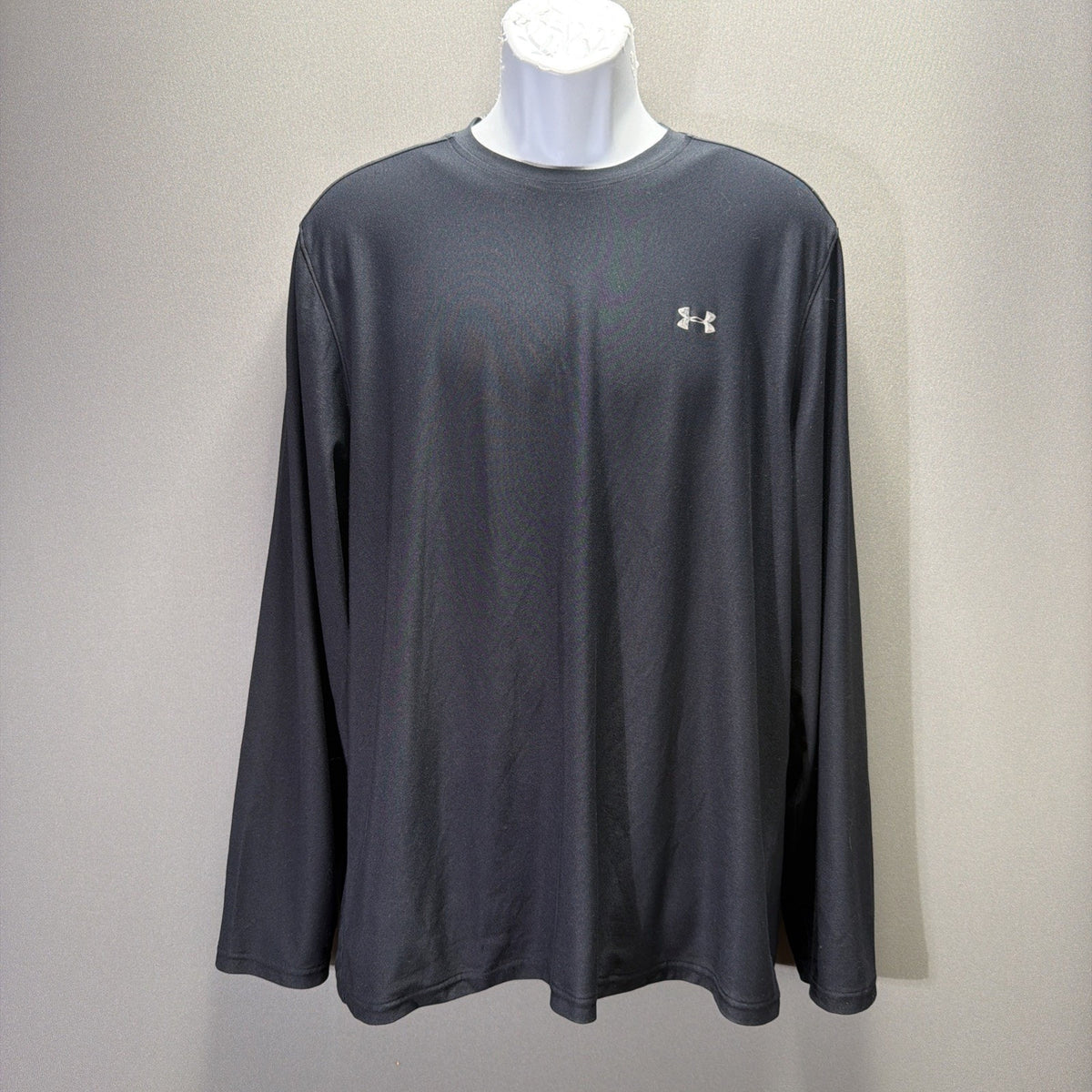 Under Armour Mens L Athletic T Shirt Black Long Sleeve Tee HeatGear Stretch
