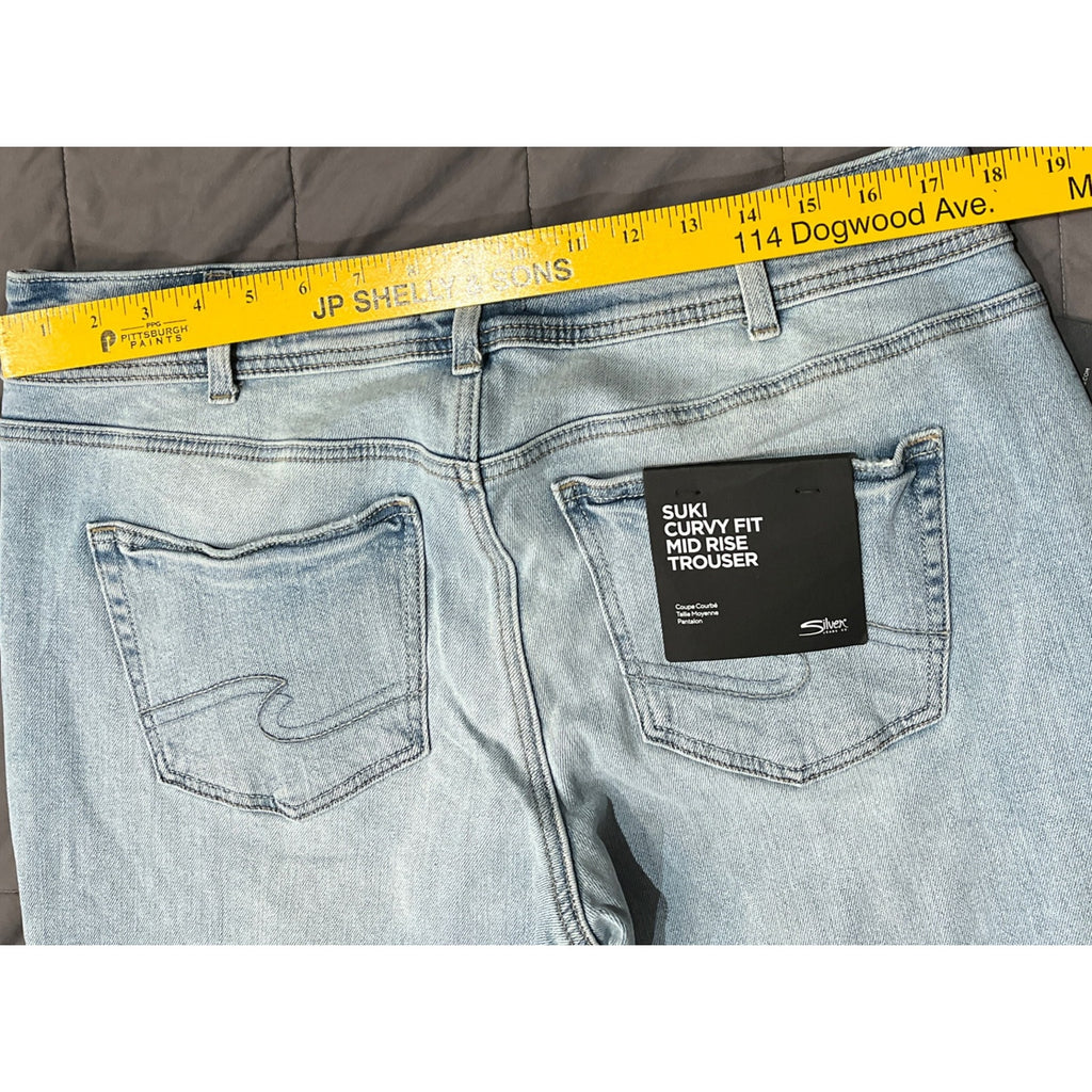 NWT Silver Suki Curvy Fit Stretch Mid Rise Trouser Jeans 33x33