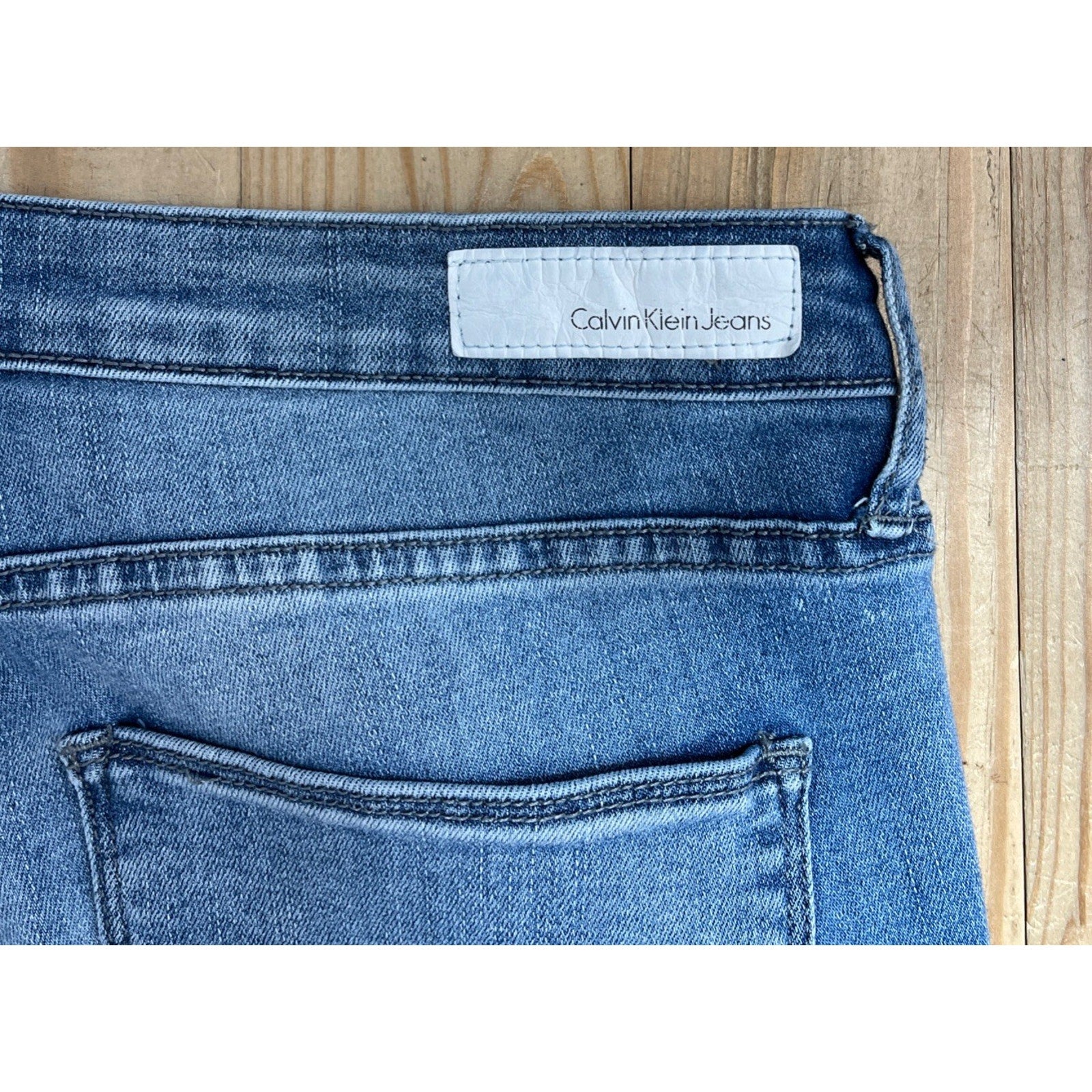 Calvin Klein Jeans Womens Adult Size 30x32 Blue Straight Denim Cotton