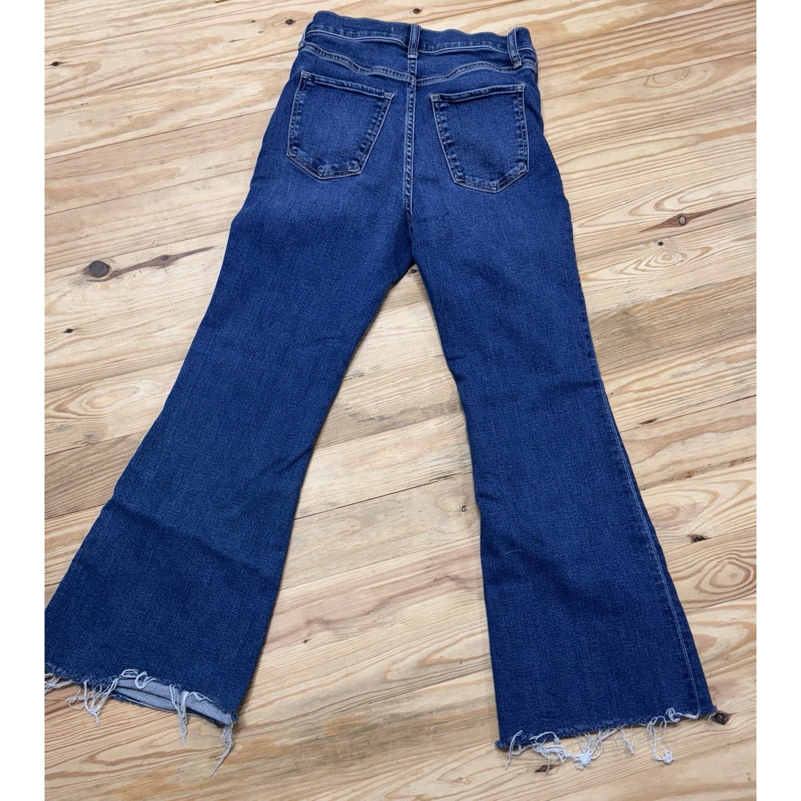 Abercrombie Fitch Jeans The Flare Ultra High Rise Medium Wash Women’s 27/4 Slim