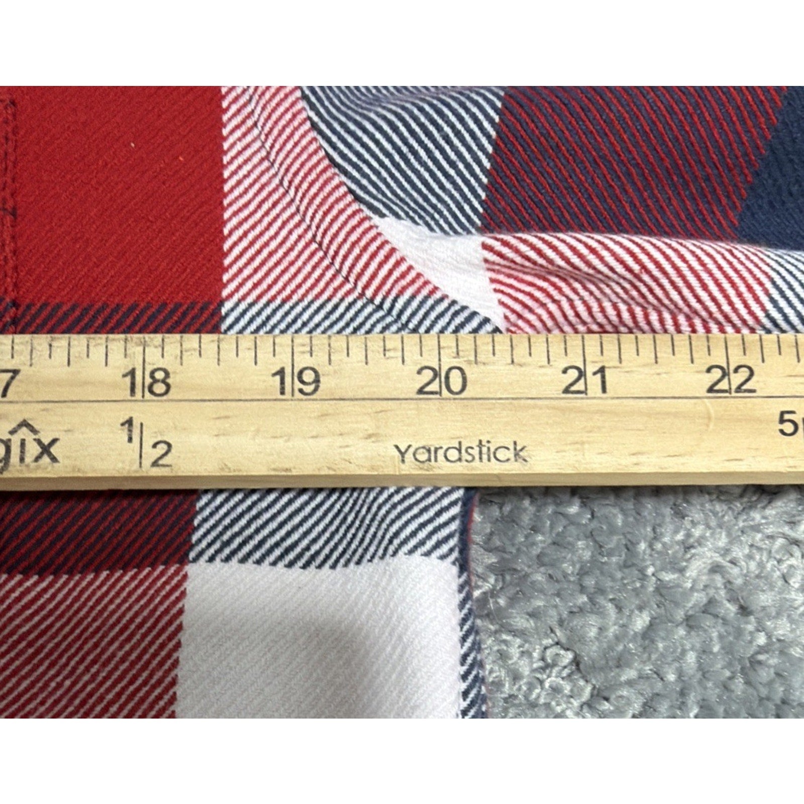 TOMMY HILFIGER Men Large Cotton Red White Blue Plaid Heavy Flannel Shirt