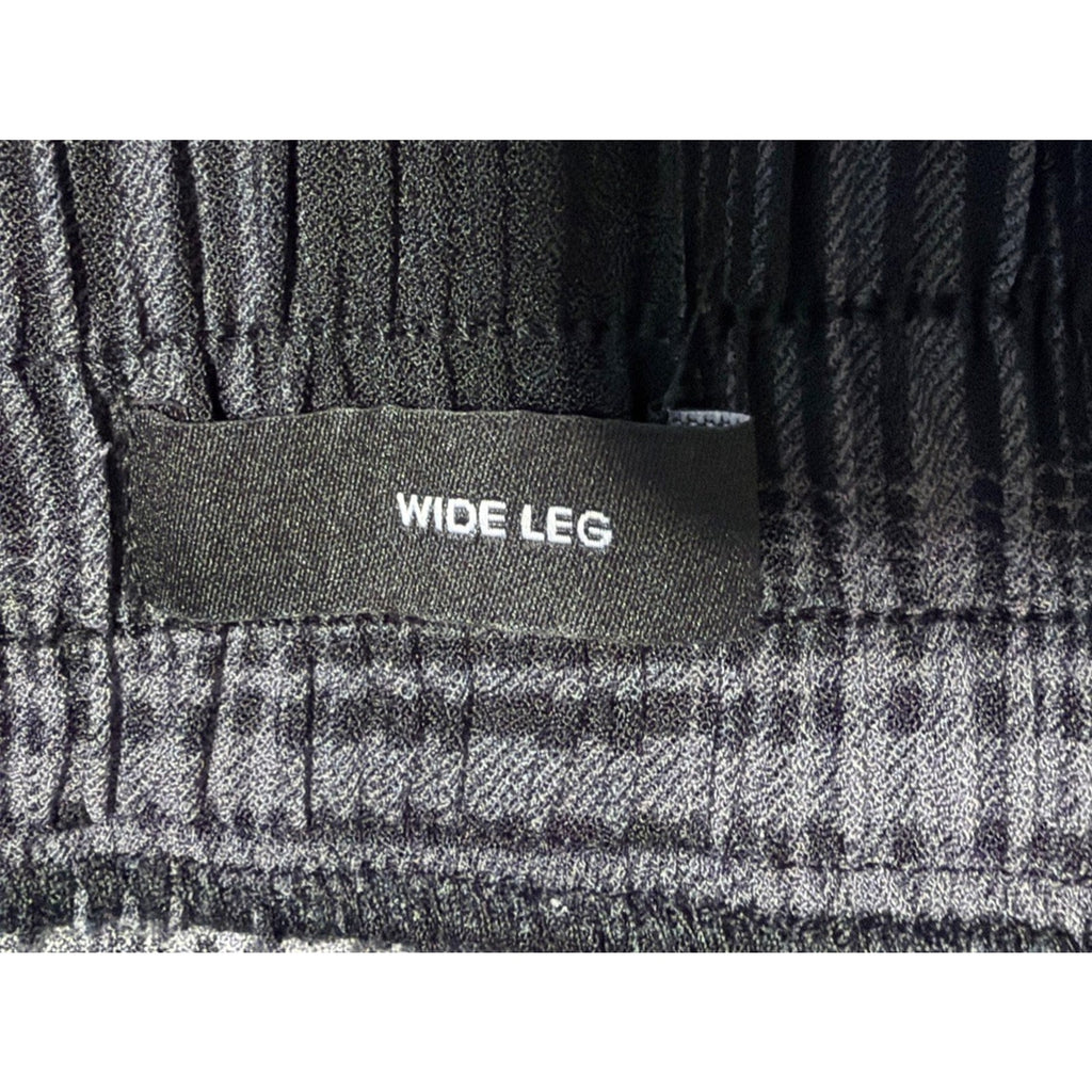 Torrid Studio Wide Leg Plaid Pants Women’s Size 12 Gray Black Pull On Career