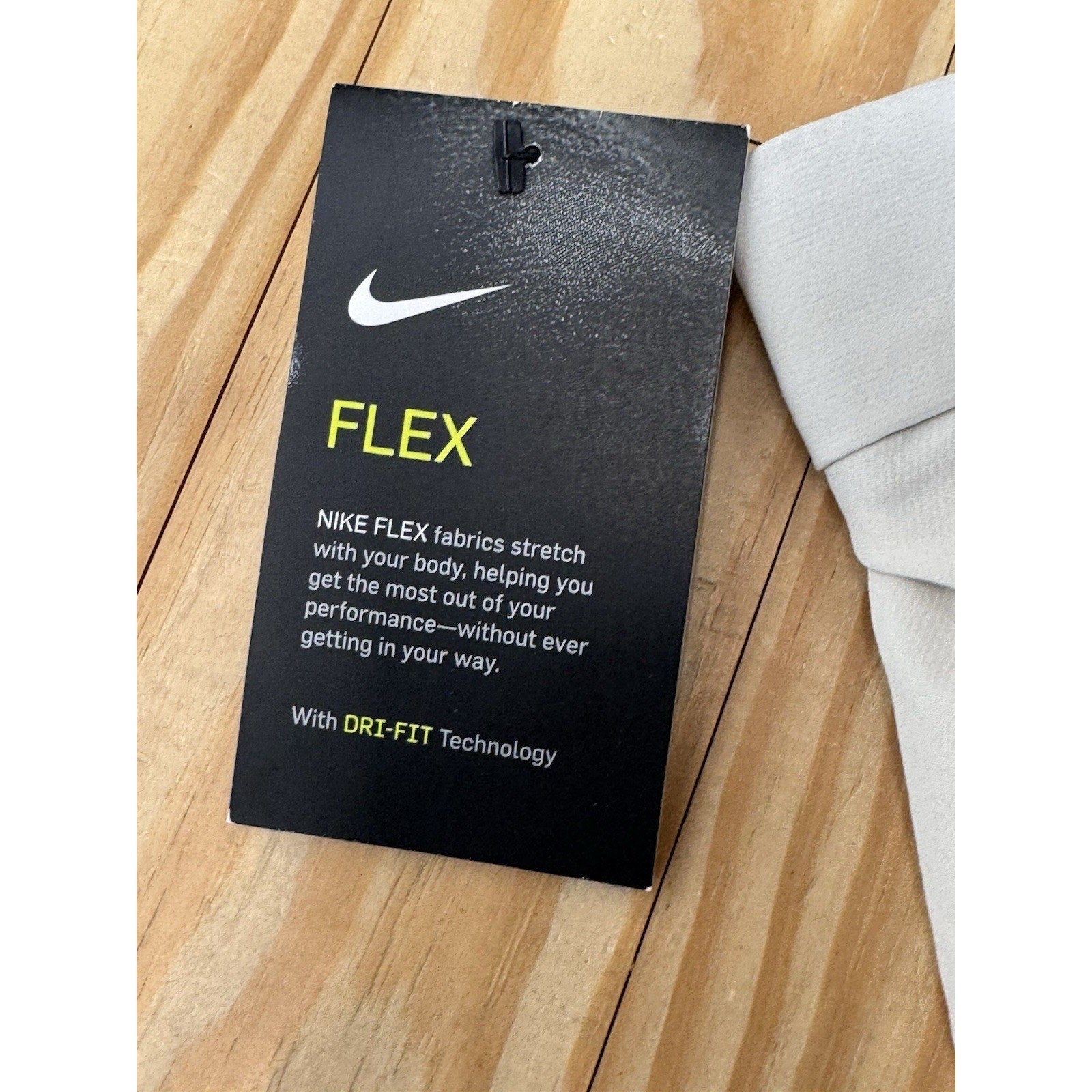 Nike Dri-FIT Flex Beige Golf Shorts 921753 - 072 Men’s Size 36 NWT