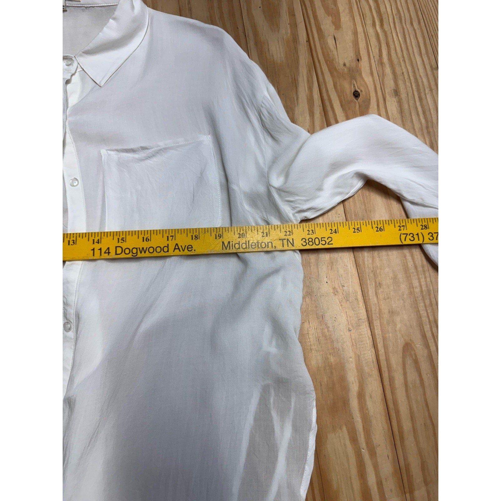 UMGEE USA White Side Laced Sz M Button Up Tunic Shirt