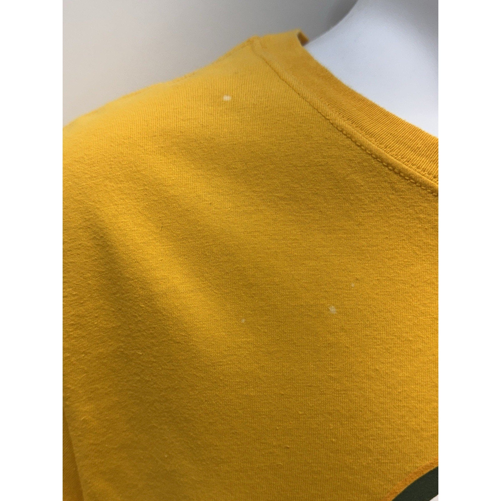 Nike On Field Green Bay Packers Yellow Men's Dri Fit T-Shirt Size Small -spots