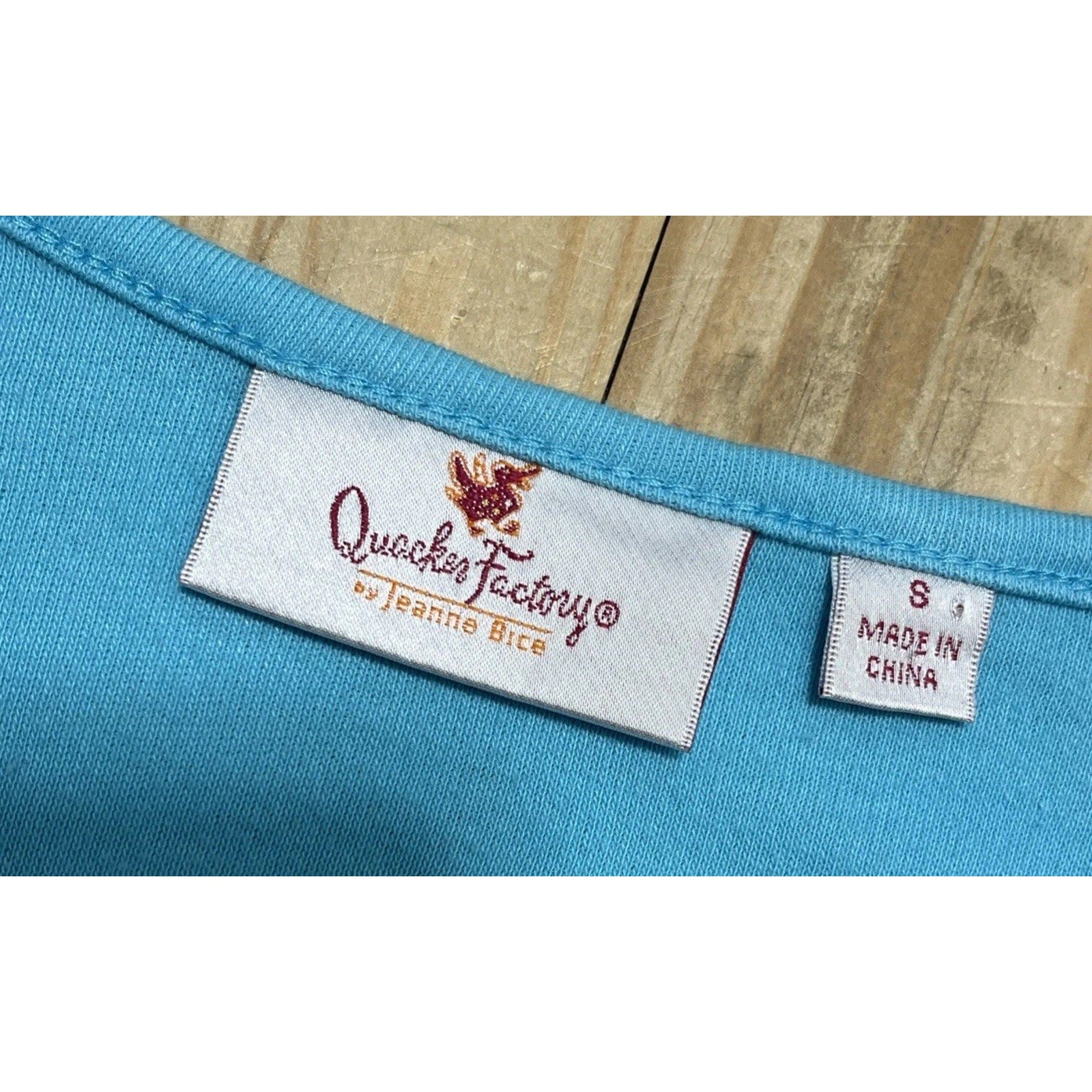 Quacker Factory Rhinestone Embellished Short Sleeve Top Blue Sz S Colorful Gems