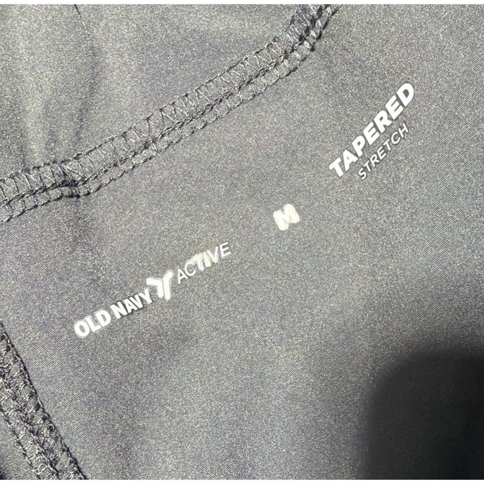 Old Navy Black Dynamic Tech Woven Taper Pants Men's M Quick Dry Zipper Pockets