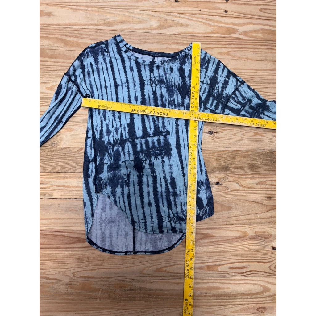 The North Face Flash Dry Tie-Dye Long Sleeve Shirt Women’s Size X-Small