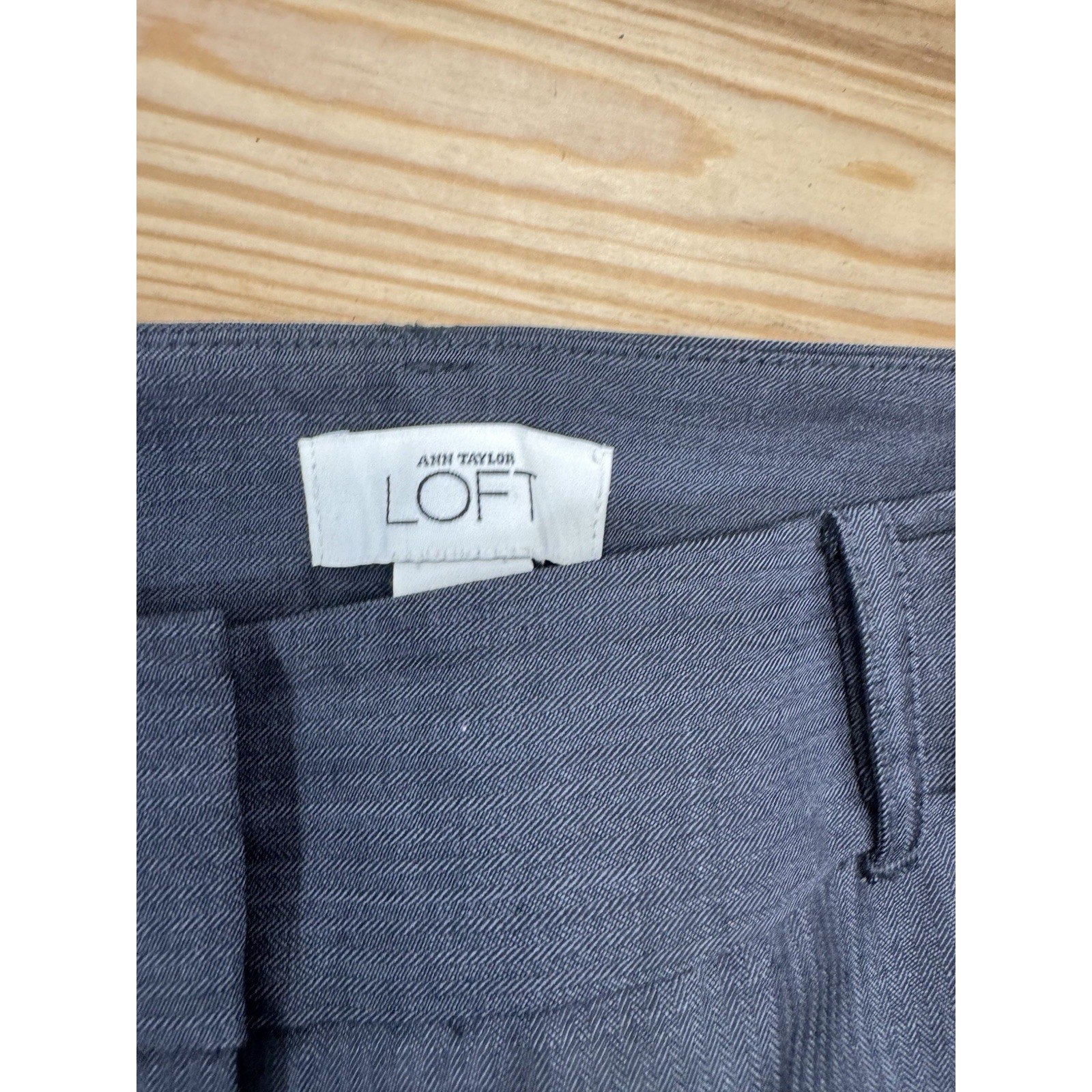 Ann Taylor LOFT Marisa Slacks Mid Rise Trouser Pants Women's 4 Gray Career Line