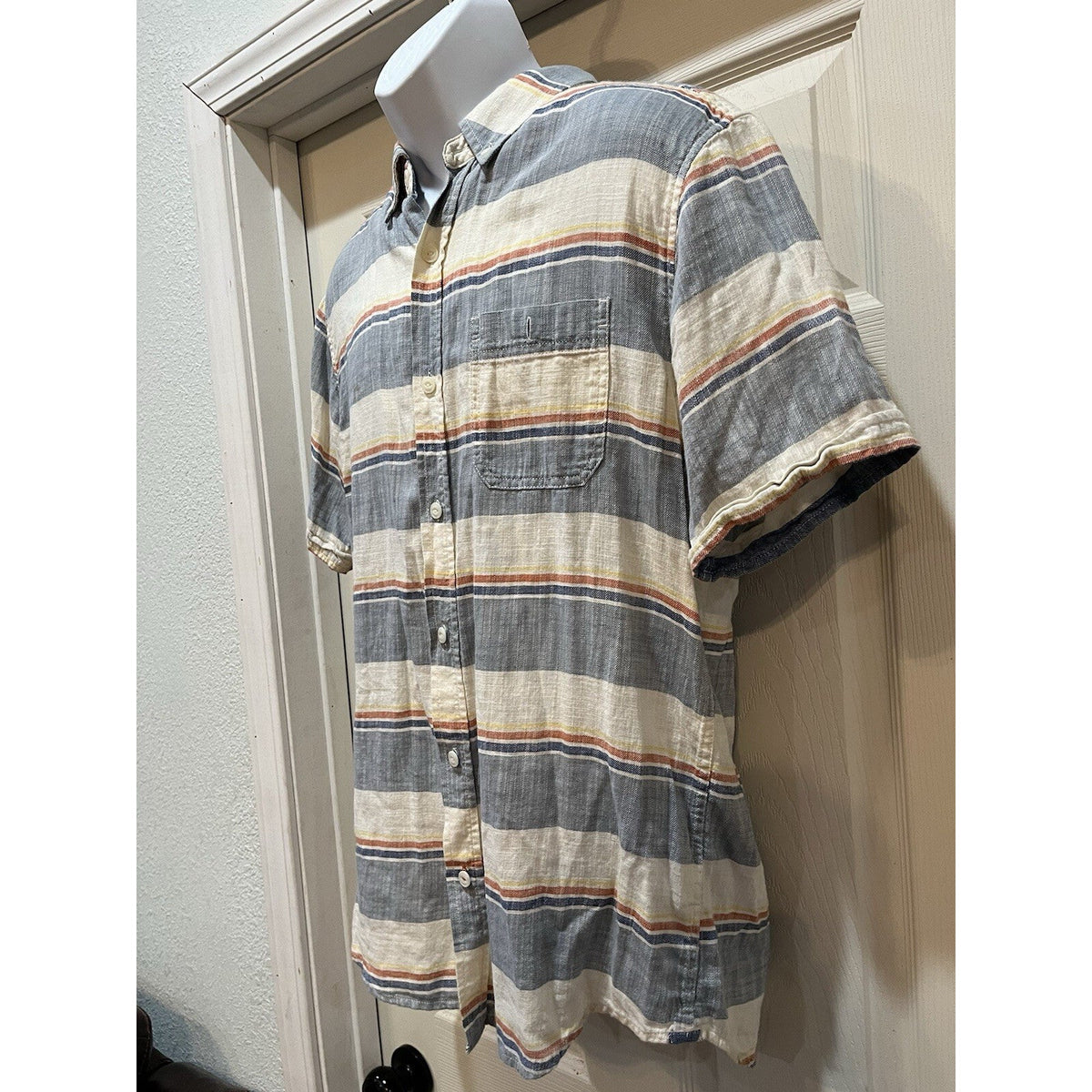 Weather Proof Button Up Blue White Red Striped Short Sleeve Men's Size Medium